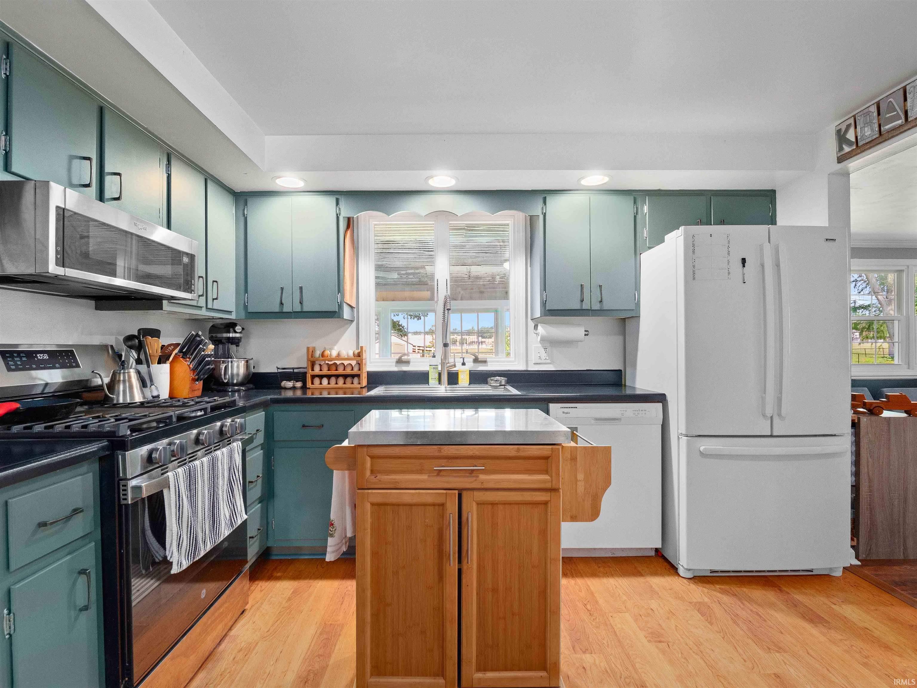 3133 Delray Drive Property Photo 7