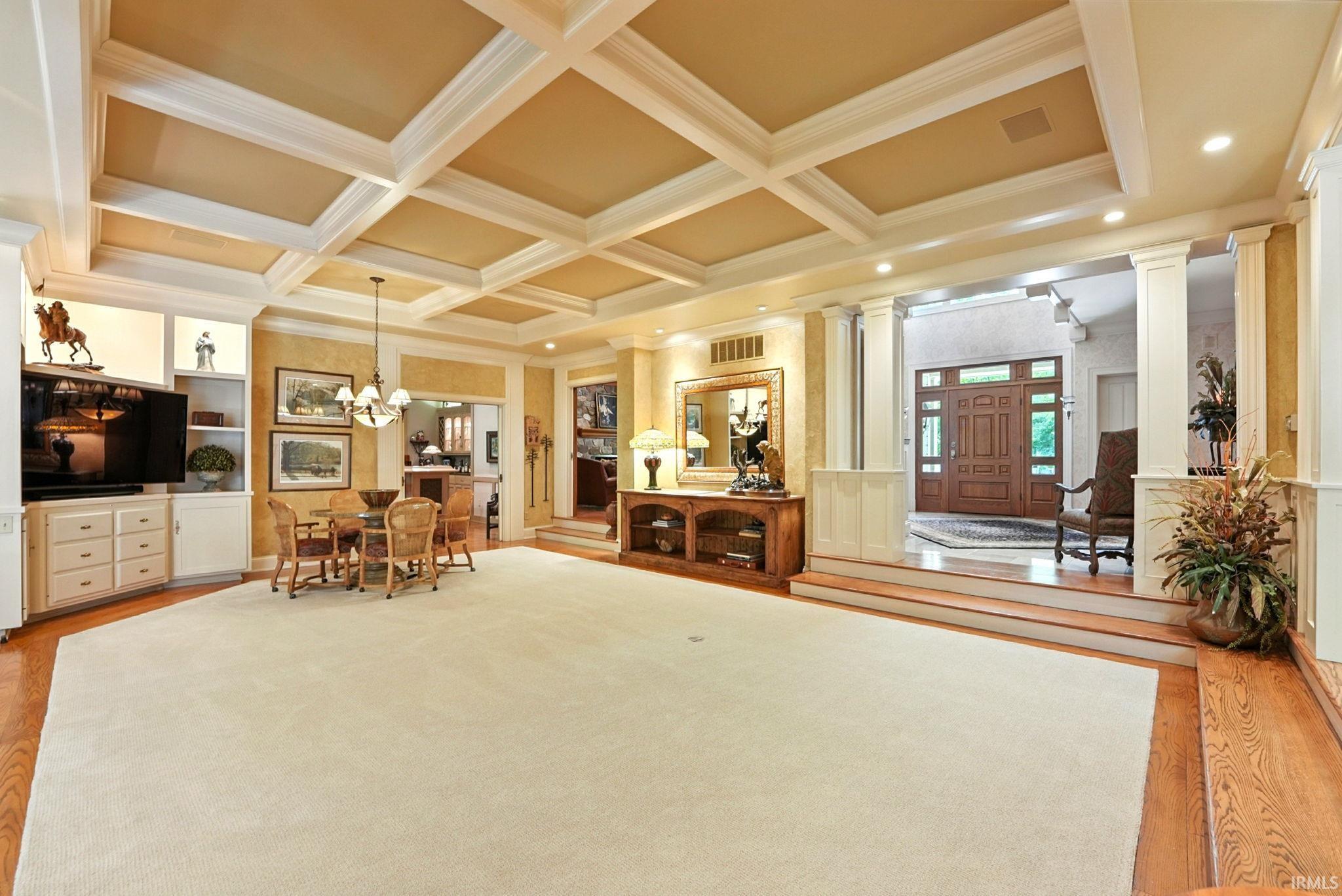 12007 Woodbourne Court Property Photo 6