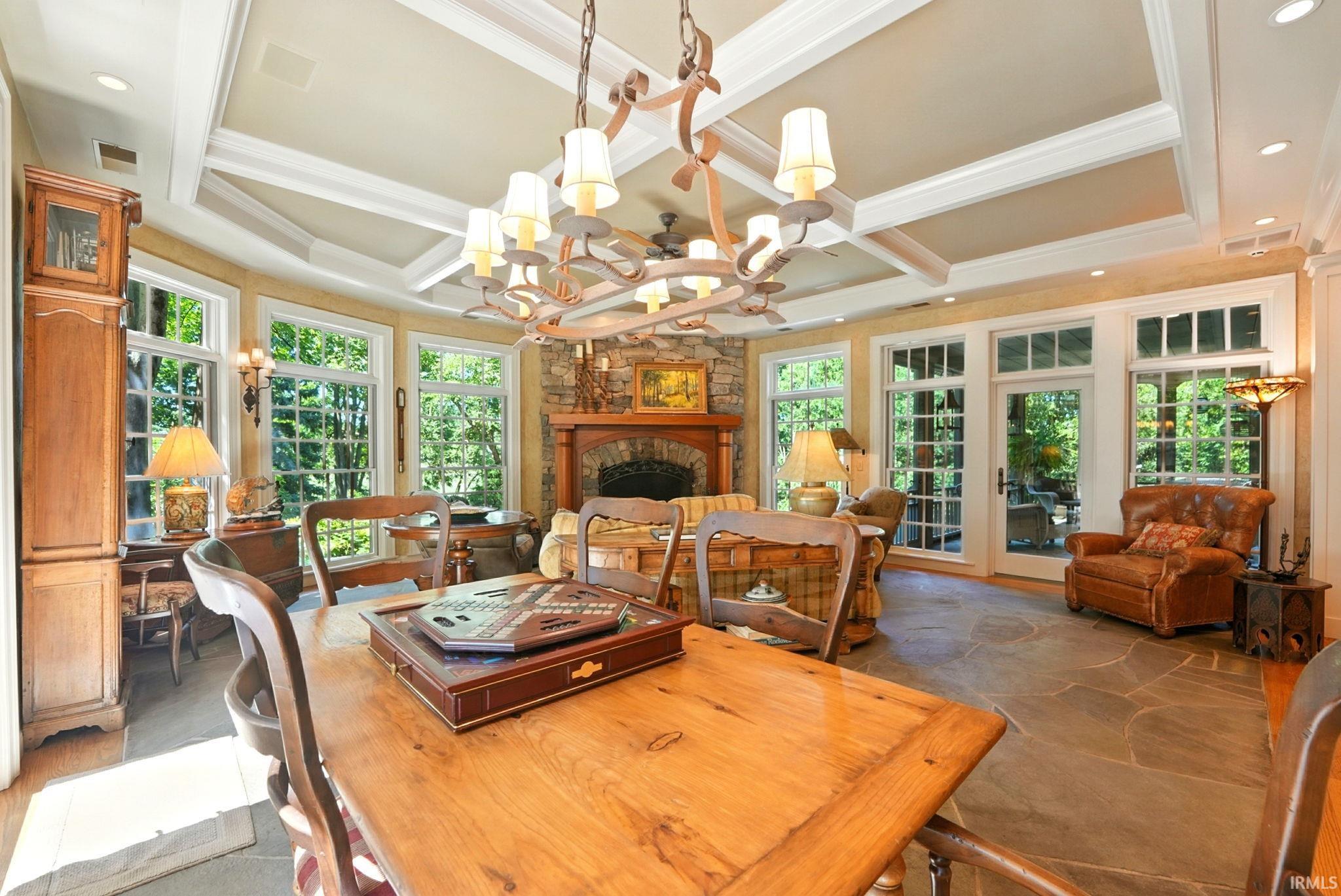 12007 Woodbourne Court Property Photo 8