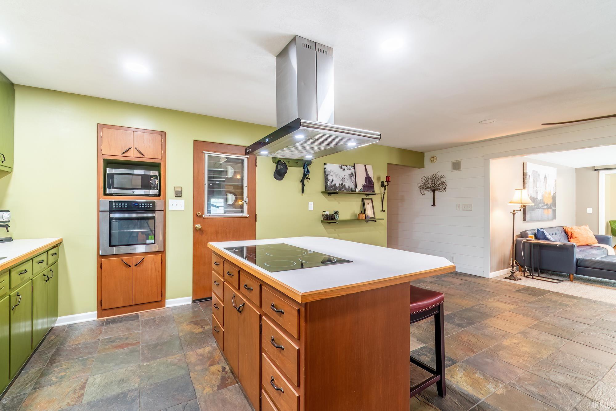 10109 Goshen Road Property Photo 15
