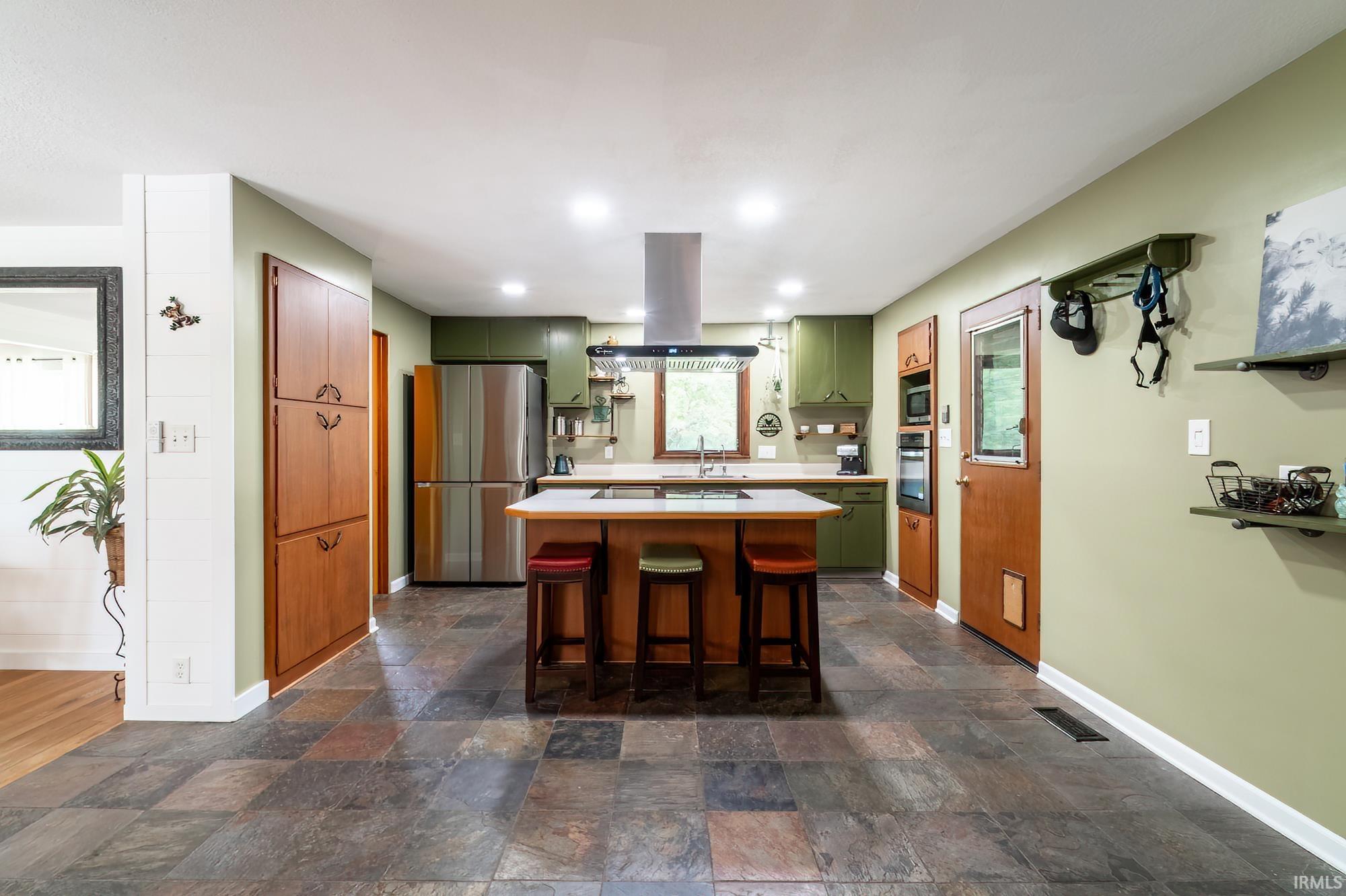 10109 Goshen Road Property Photo 17