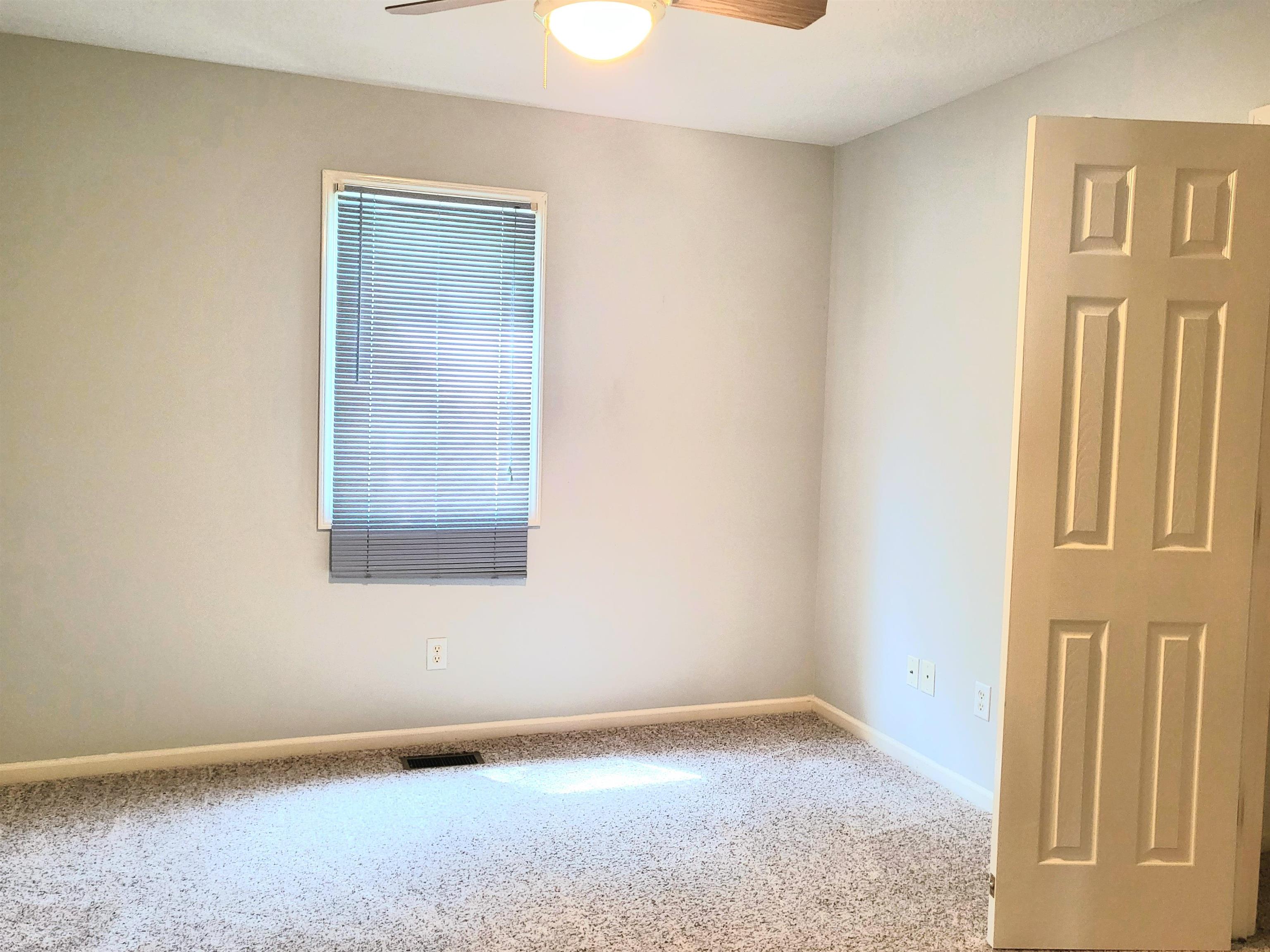 6819 Creekwood Trail Property Photo 16