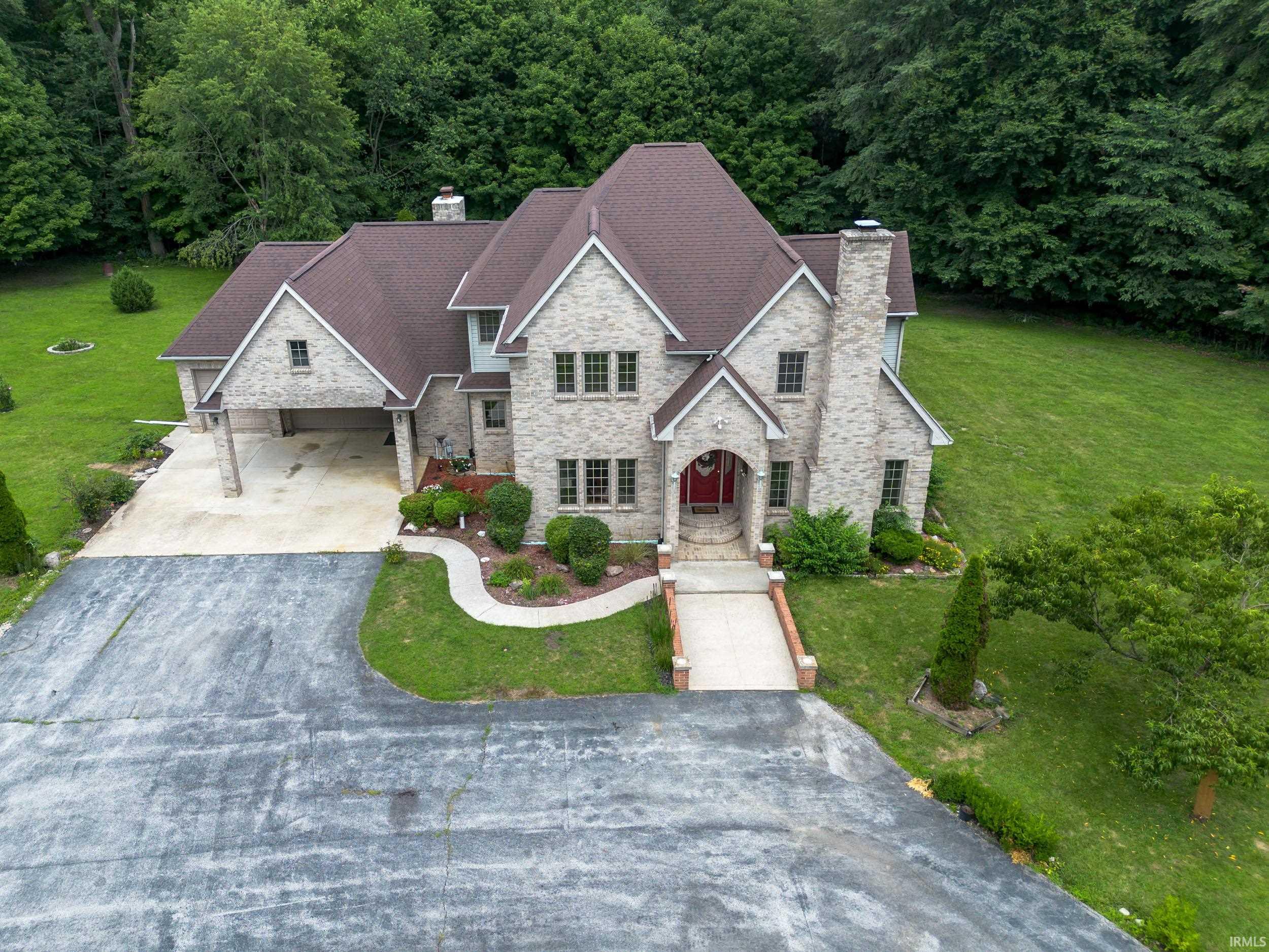 6857 W Maple Grove Road Property Photo 1