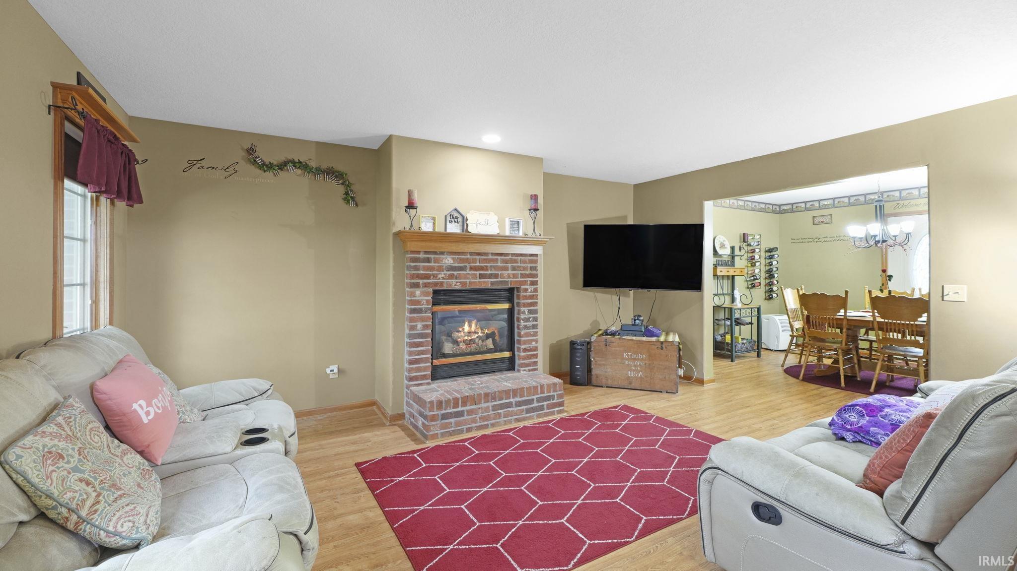 2517 Loganberry Cove Property Photo 4