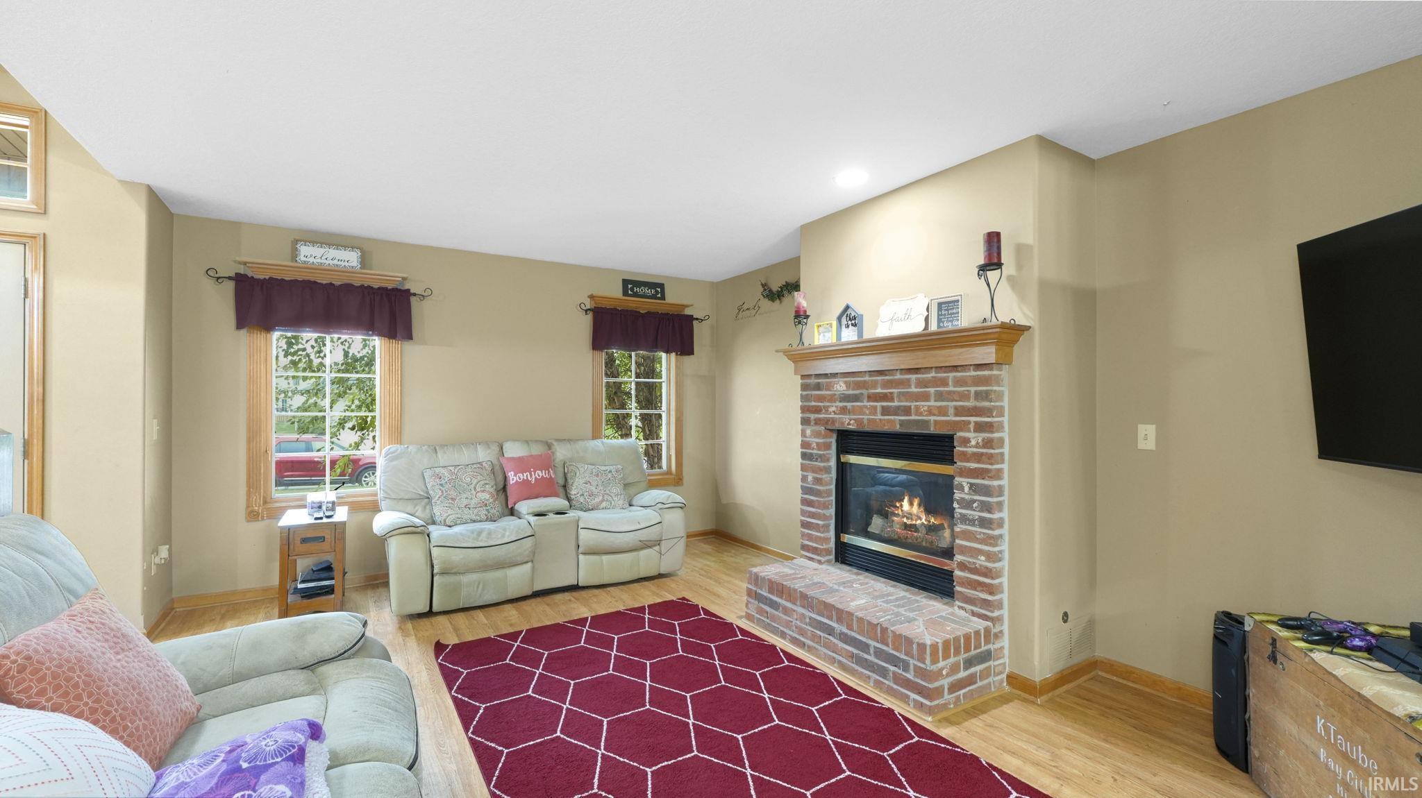 2517 Loganberry Cove Property Photo 5
