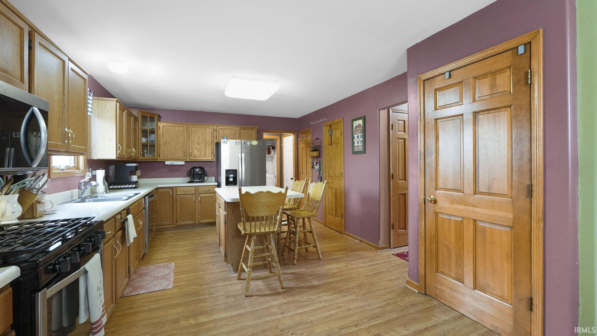 2517 Loganberry Cove Property Photo 10