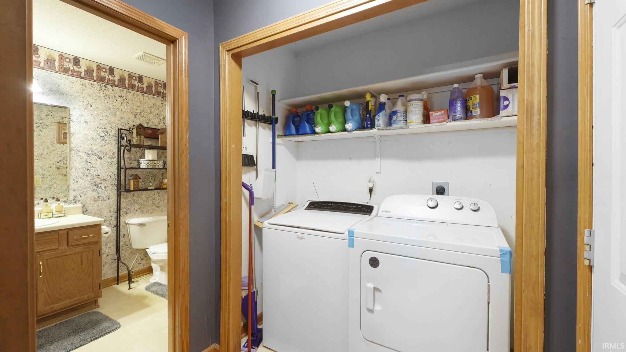 2517 Loganberry Cove Property Photo 17