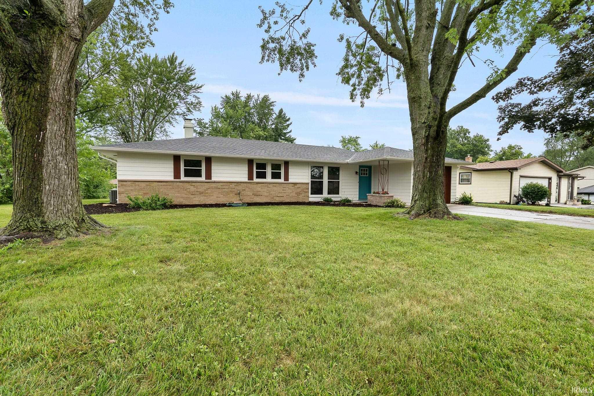 6603 Sunland Drive Property Photo 2