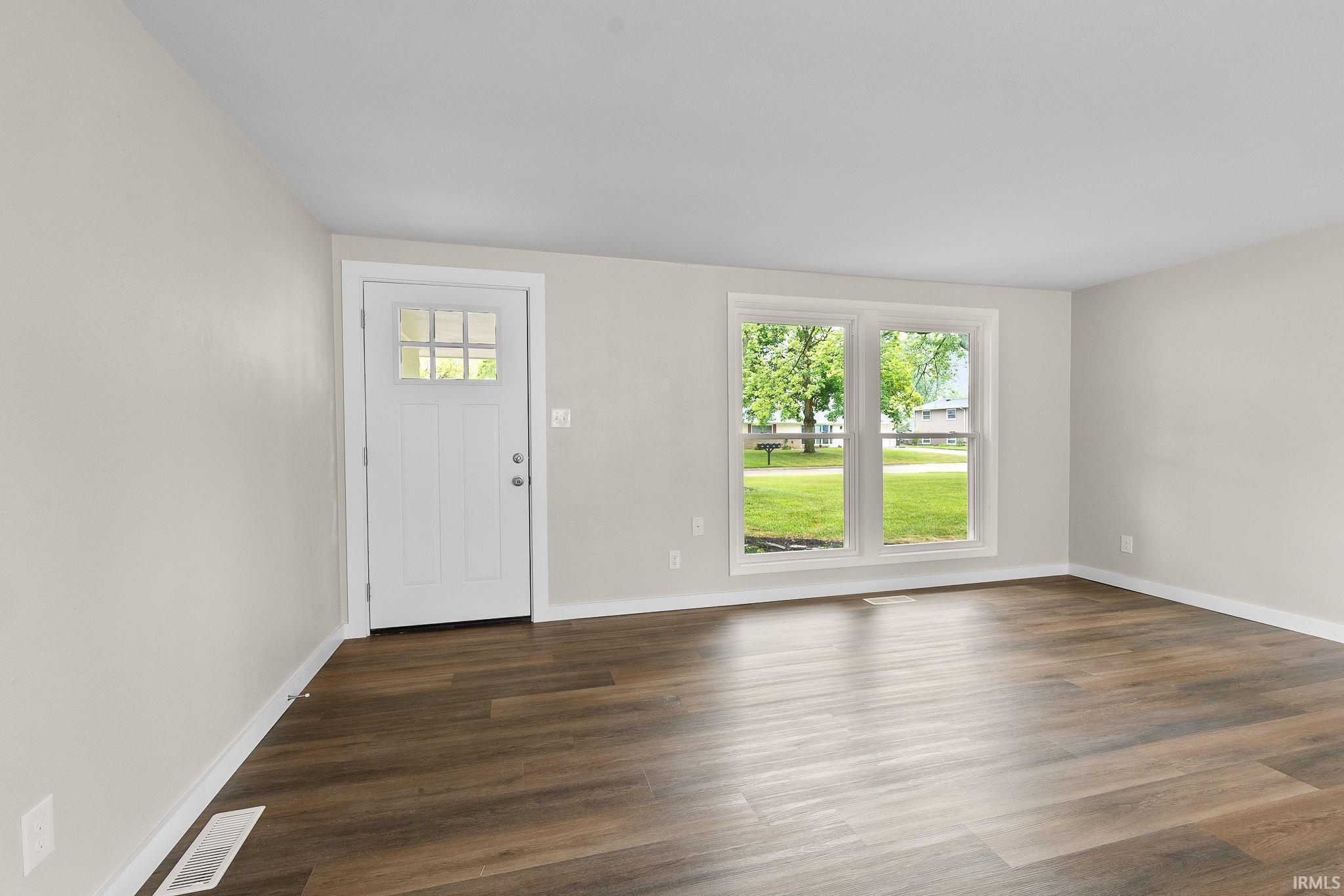 6603 Sunland Drive Property Photo 6