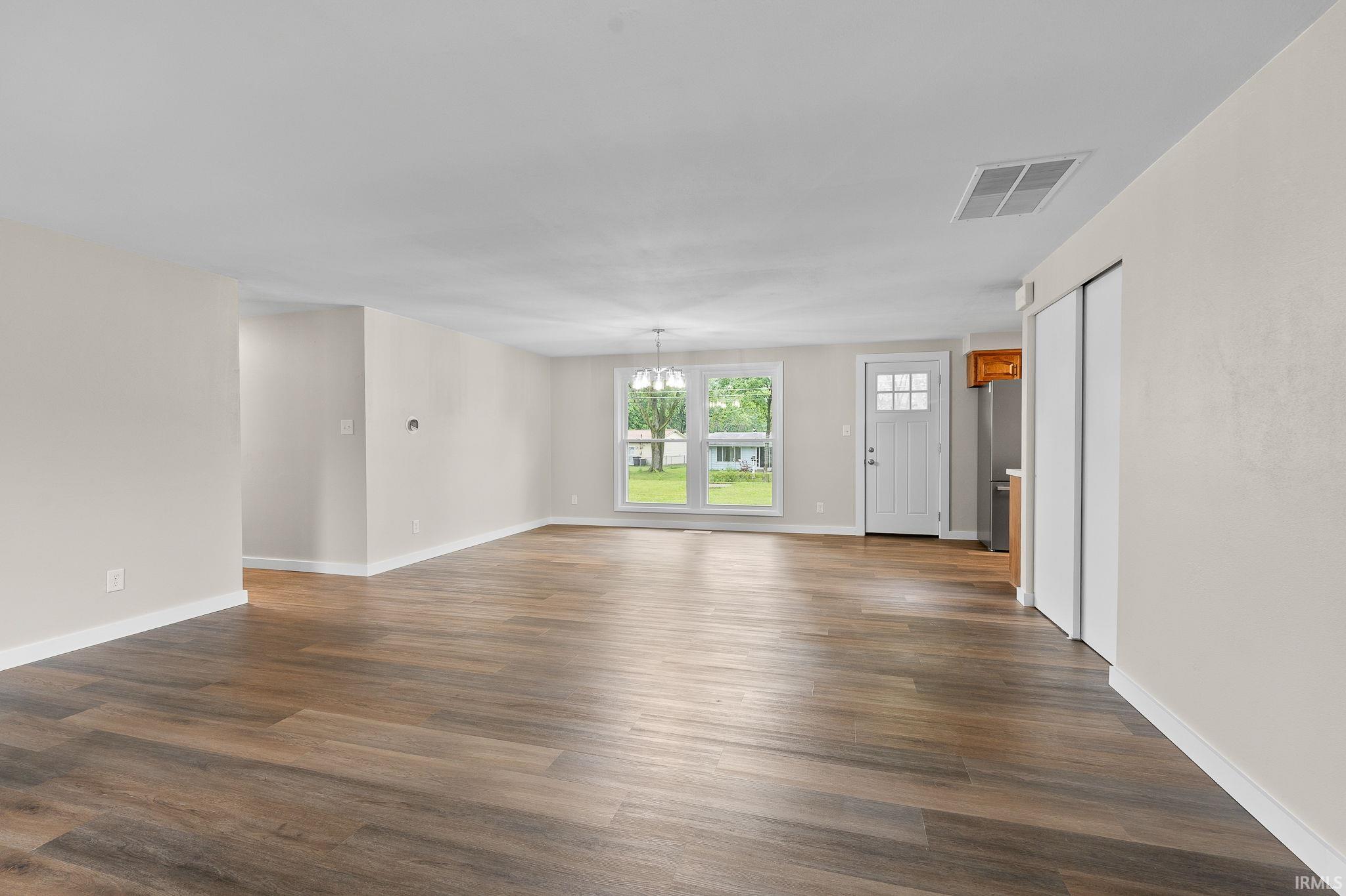 6603 Sunland Drive Property Photo 7