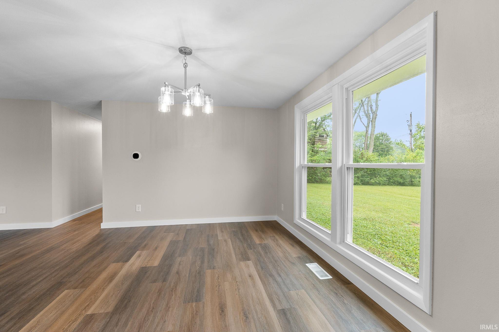 6603 Sunland Drive Property Photo 10