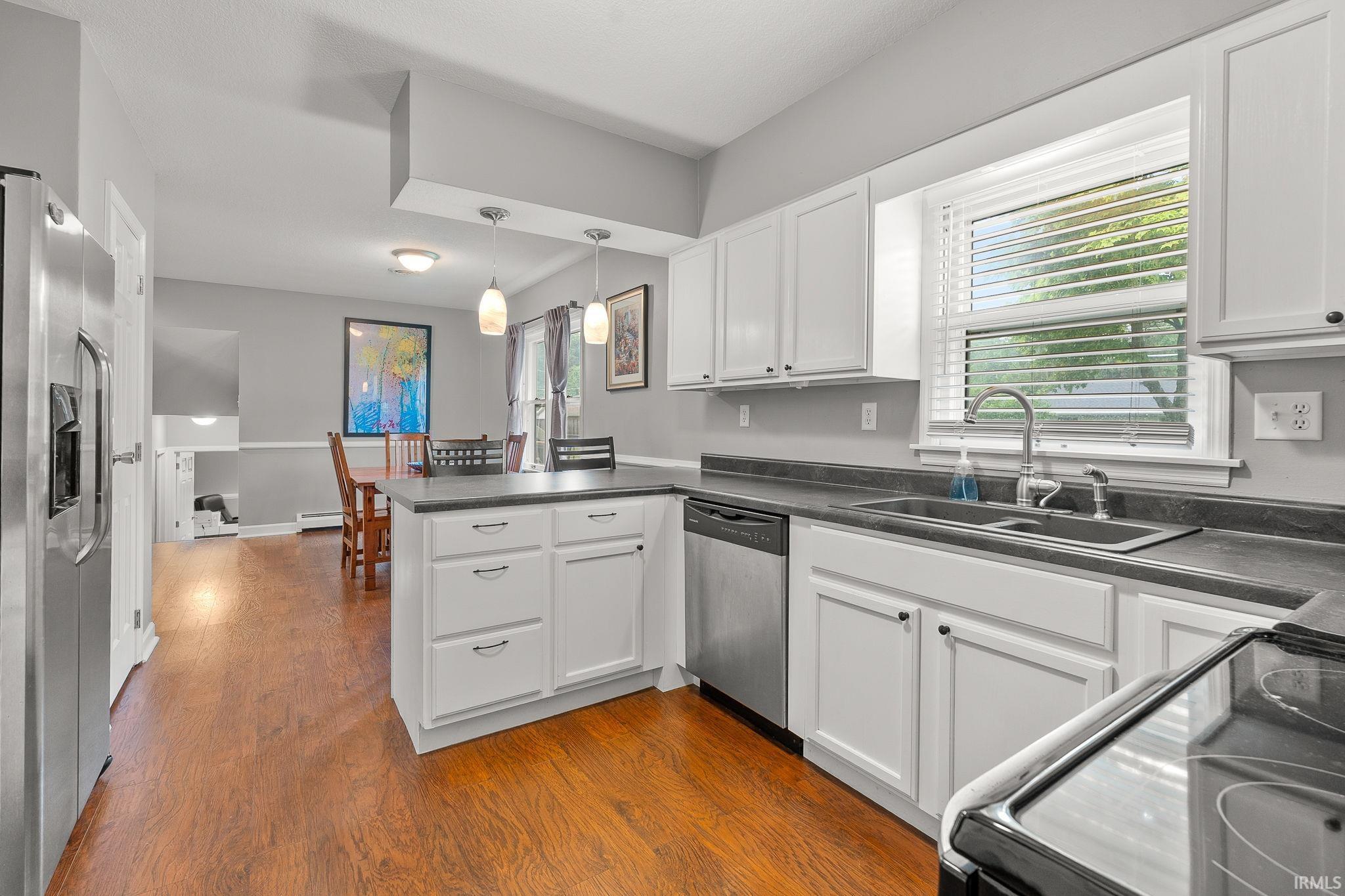 6027 Midwood Drive Property Photo 10