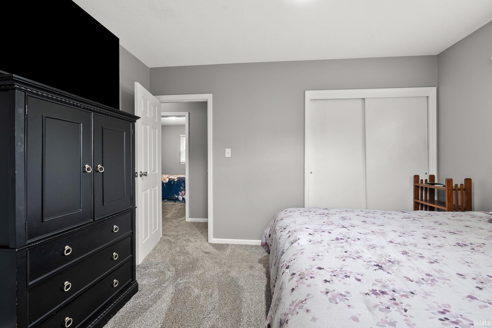 6027 Midwood Drive Property Photo 15