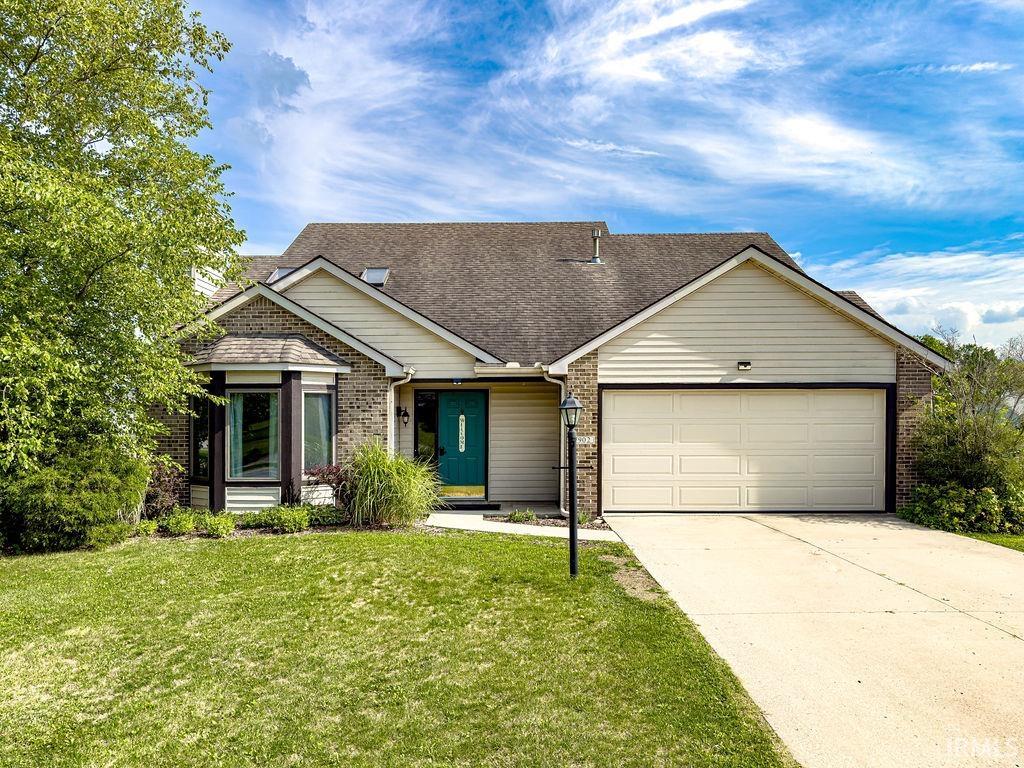 7902 D Andre Dr 92 Property Photo 1