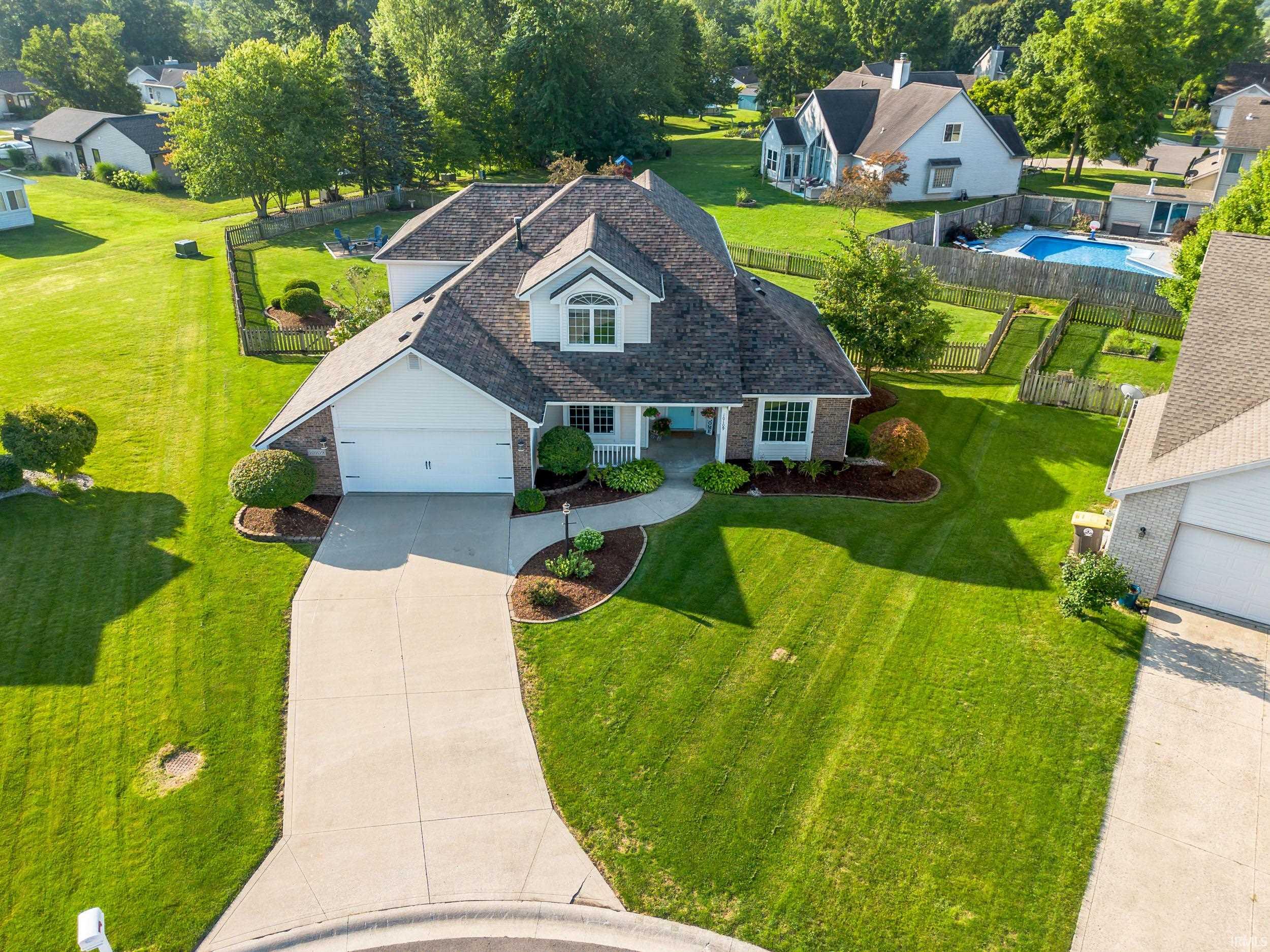 10109 Lake Sebago Drive Property Photo 1