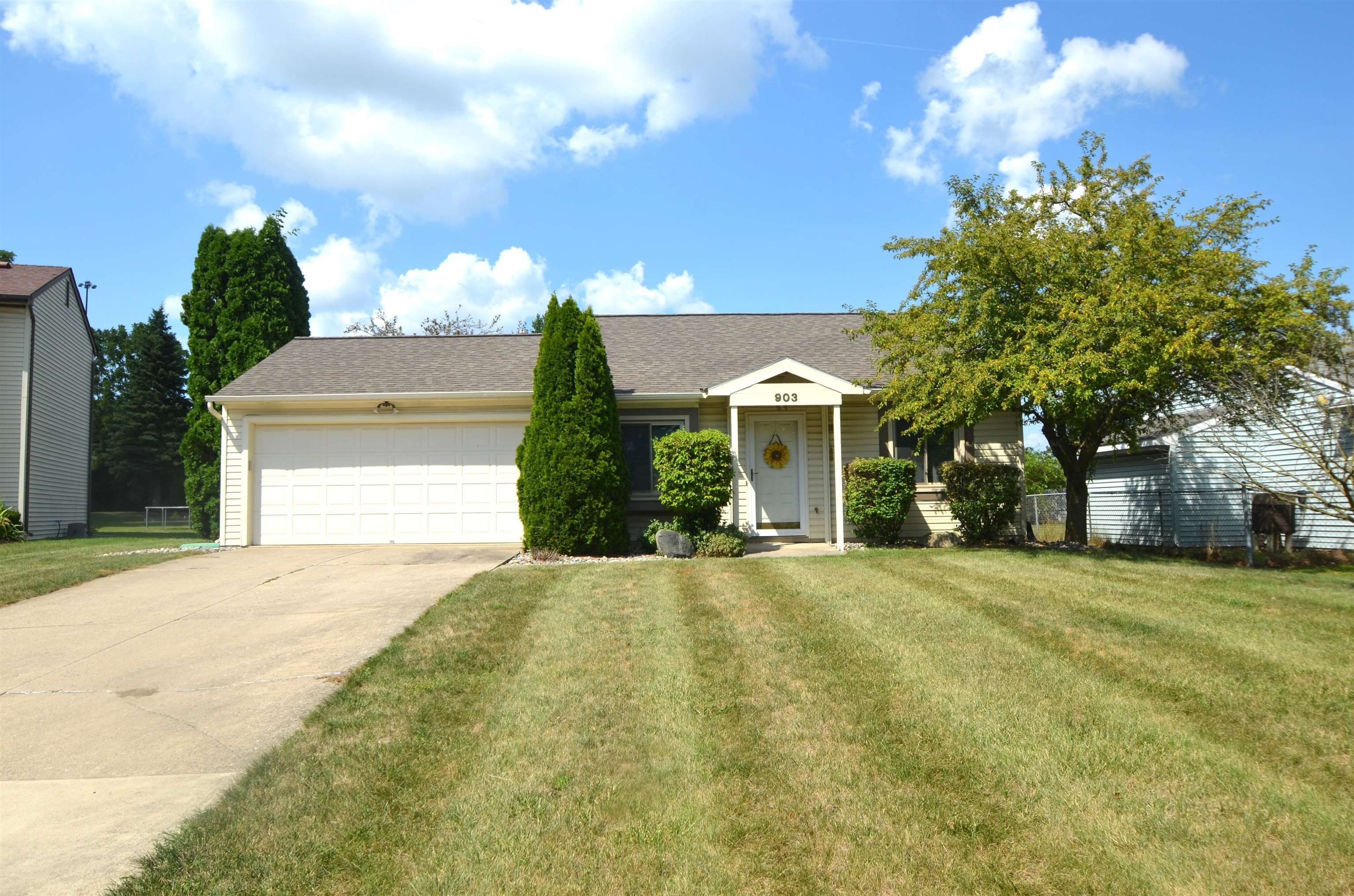 903 May Place Property Photo 1