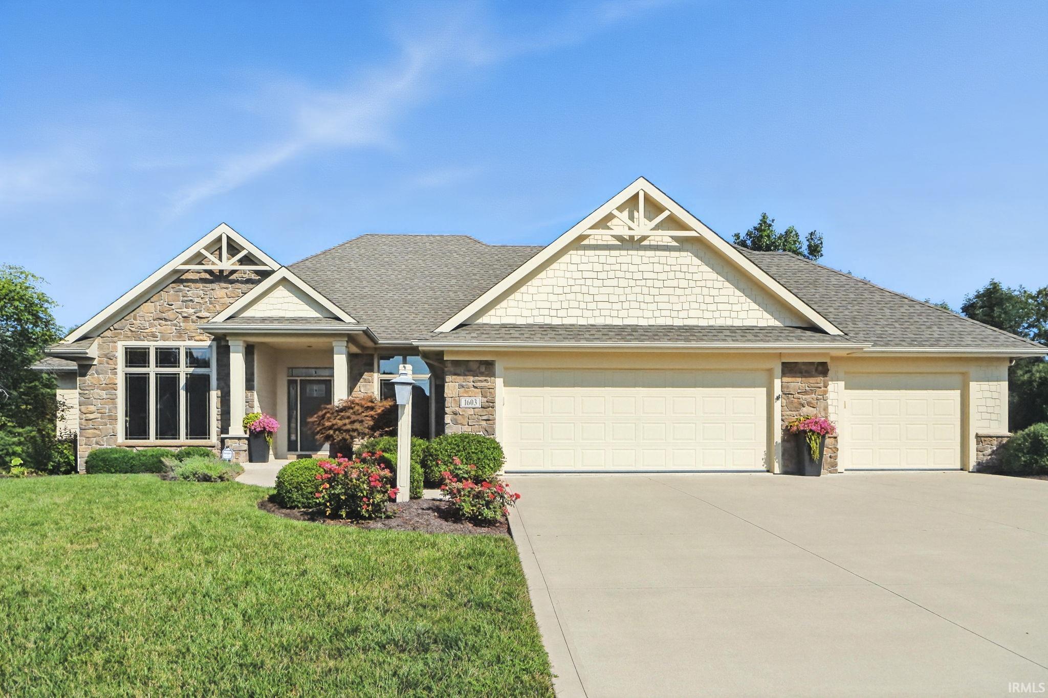 1603 Autumn Run Property Photo 1