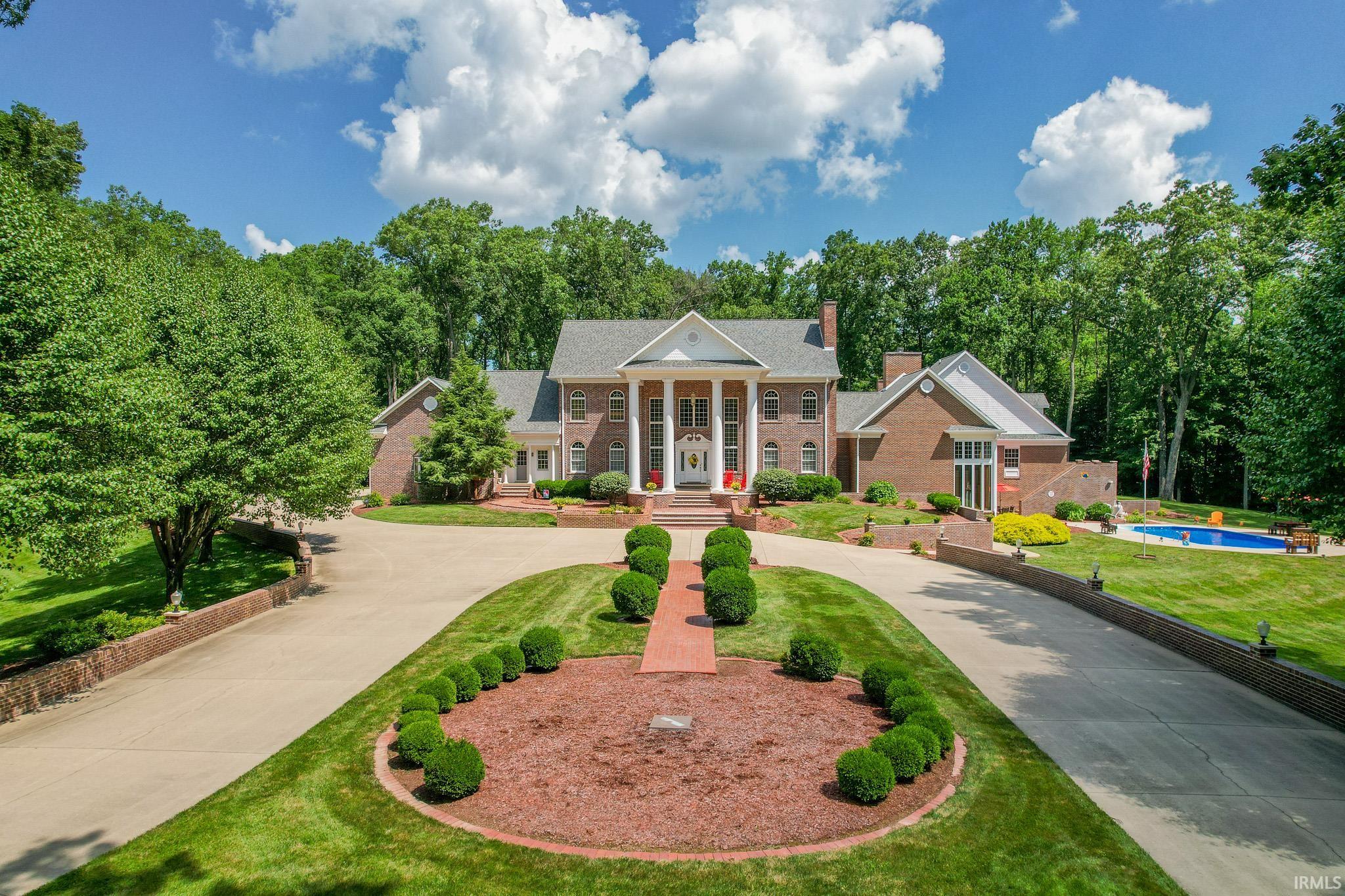 157 The Woods Property Photo 1