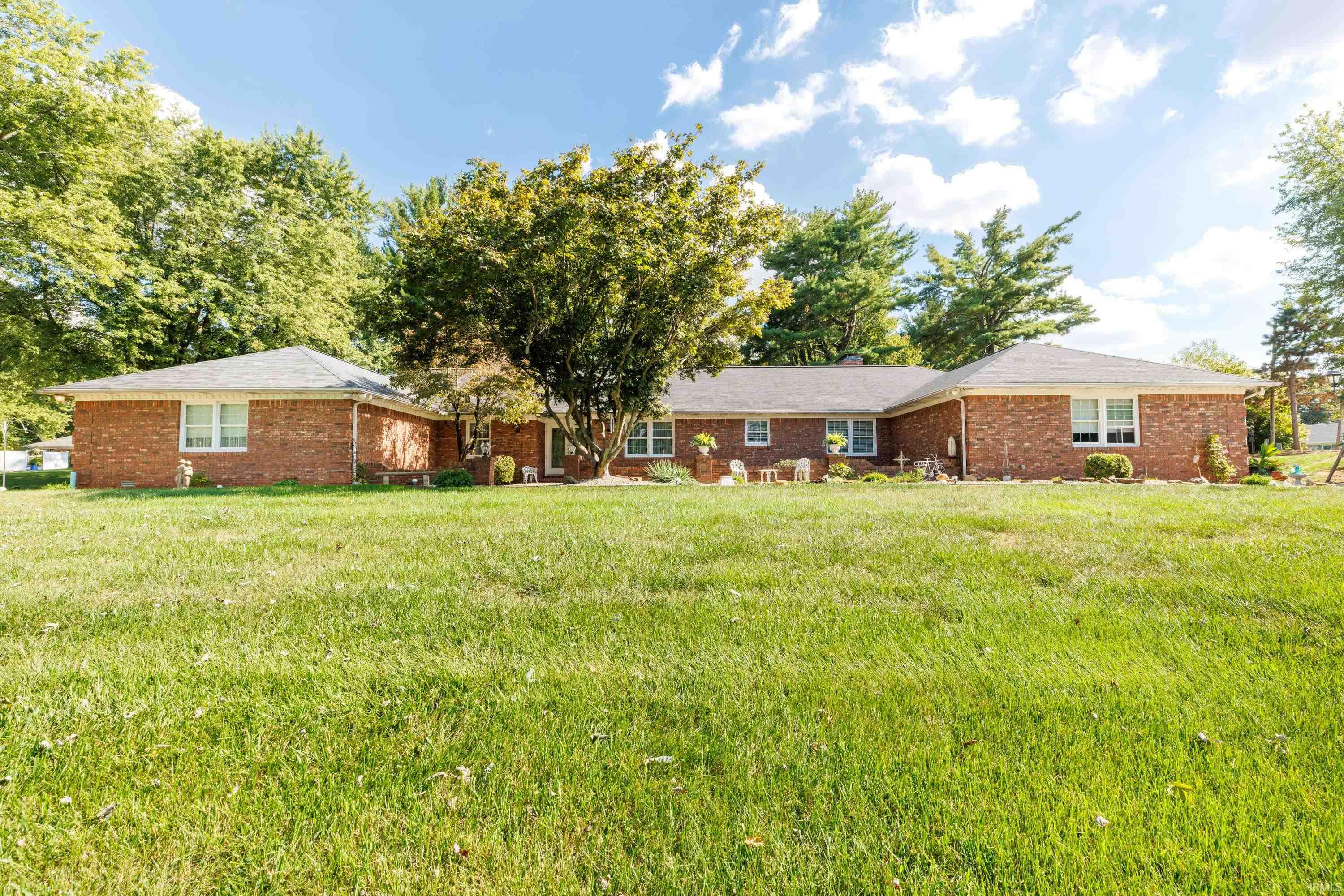 3165 Hazelwood Drive Property Photo 1