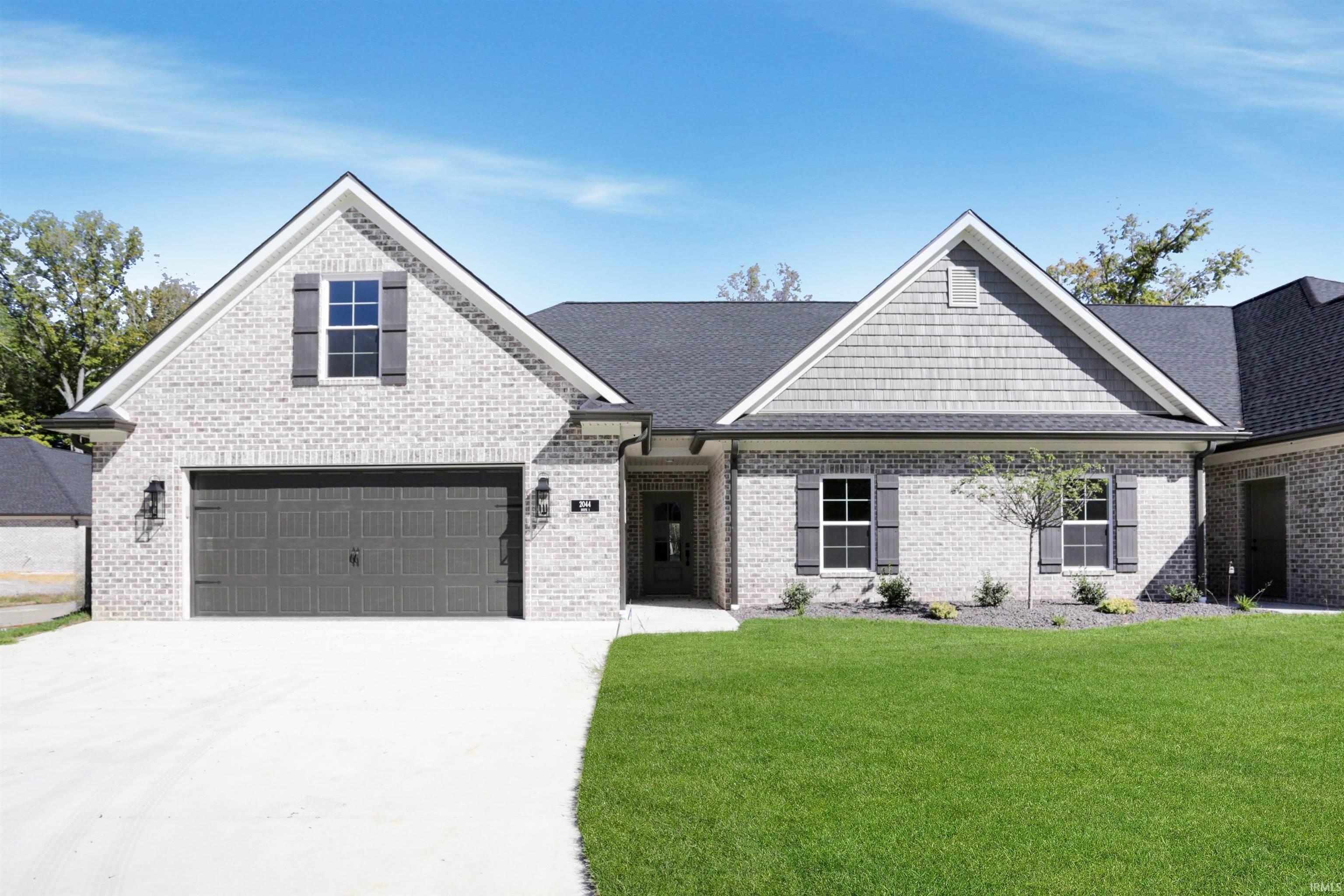2044 Briar Meadows Drive Property Photo 1