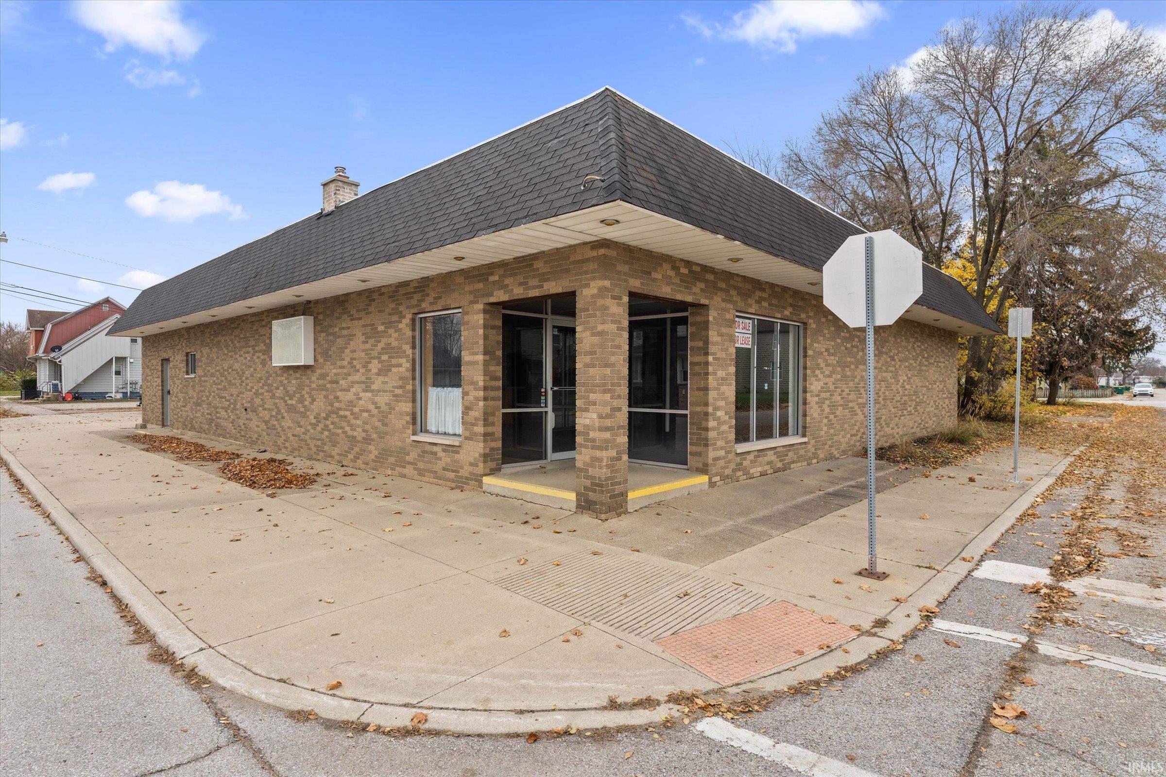 317 E Marion Street