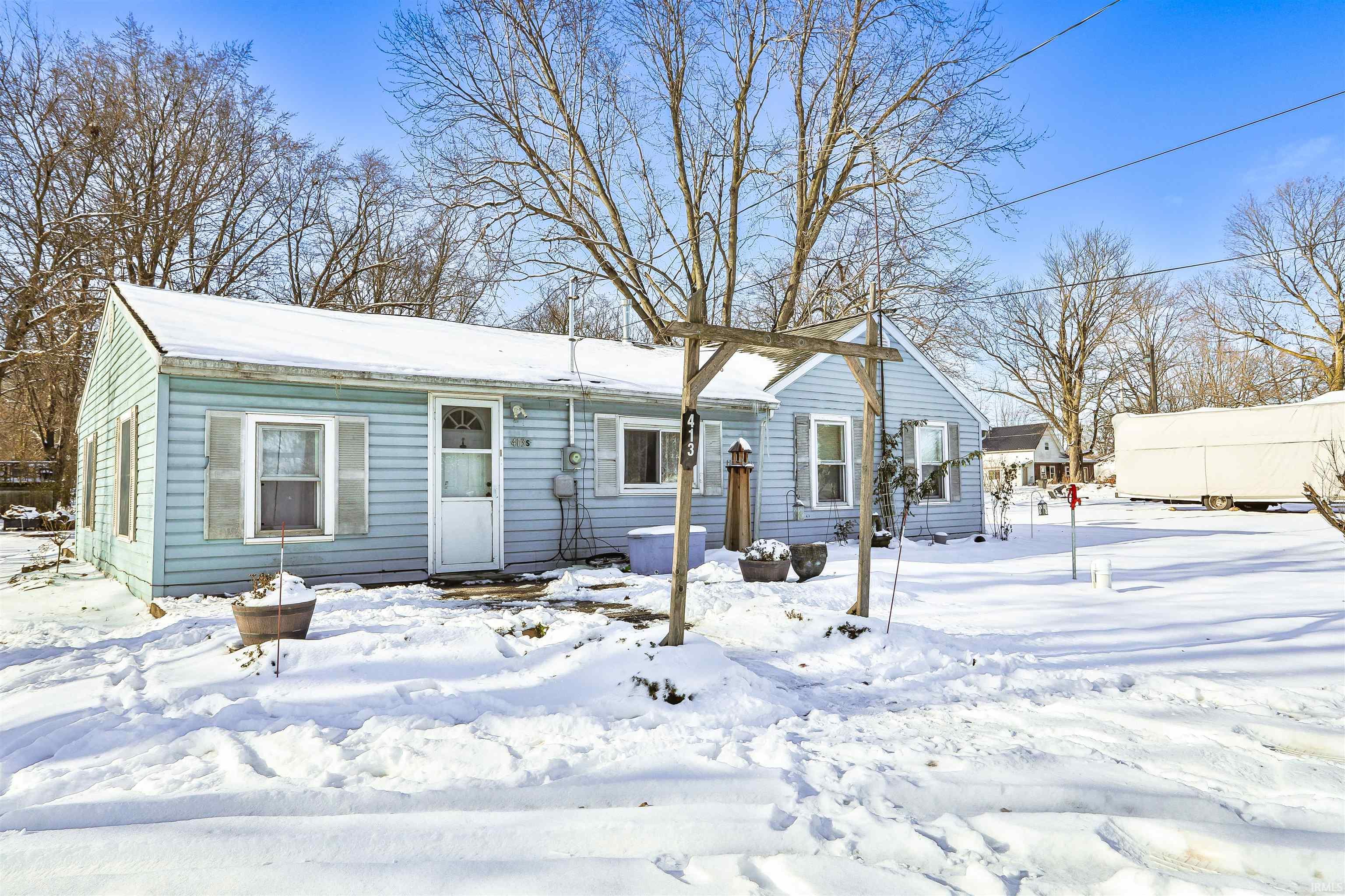 413 S Buffalo Road Property Photo 1