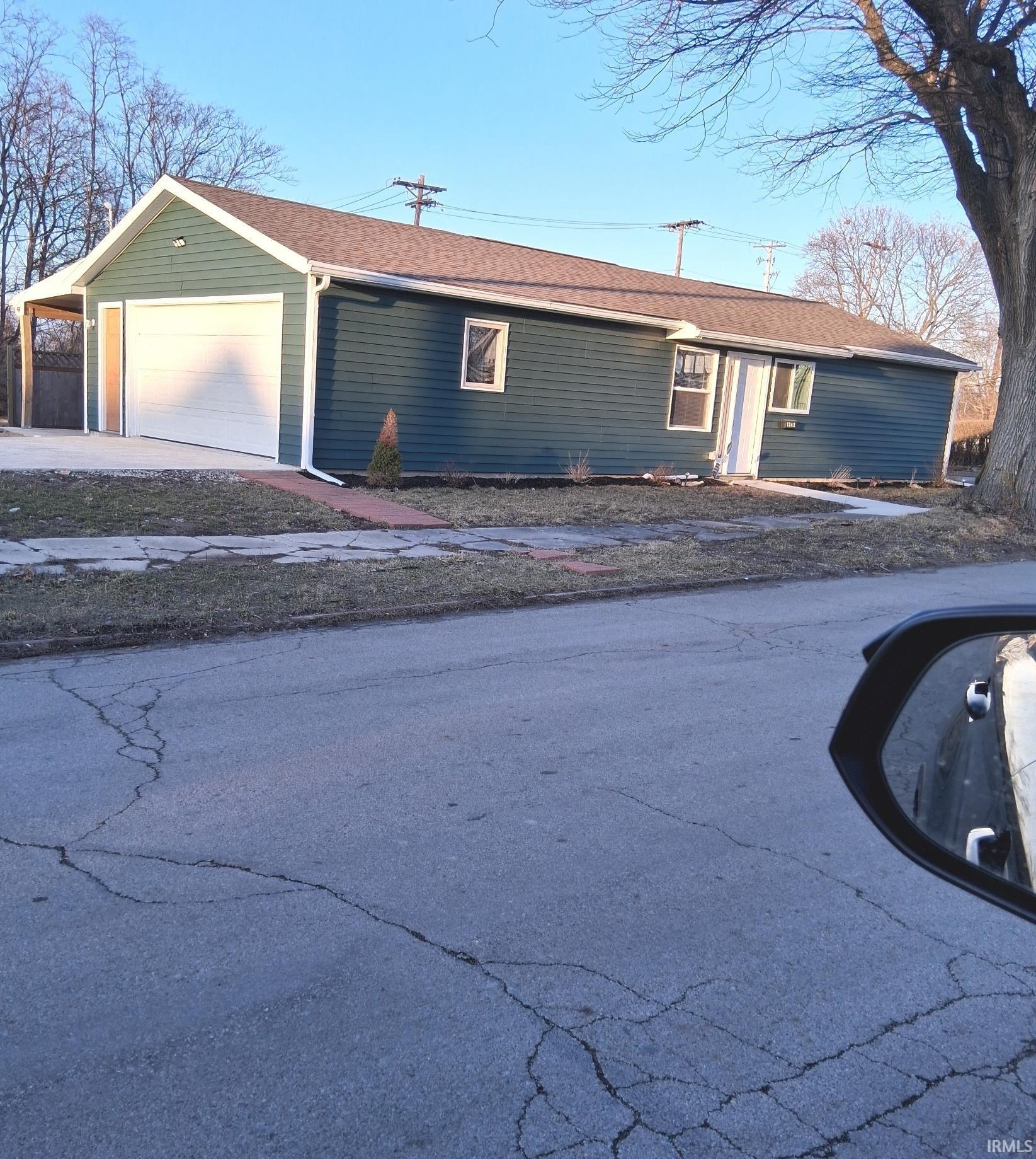 1242 Grant Avenue Property Photo 1