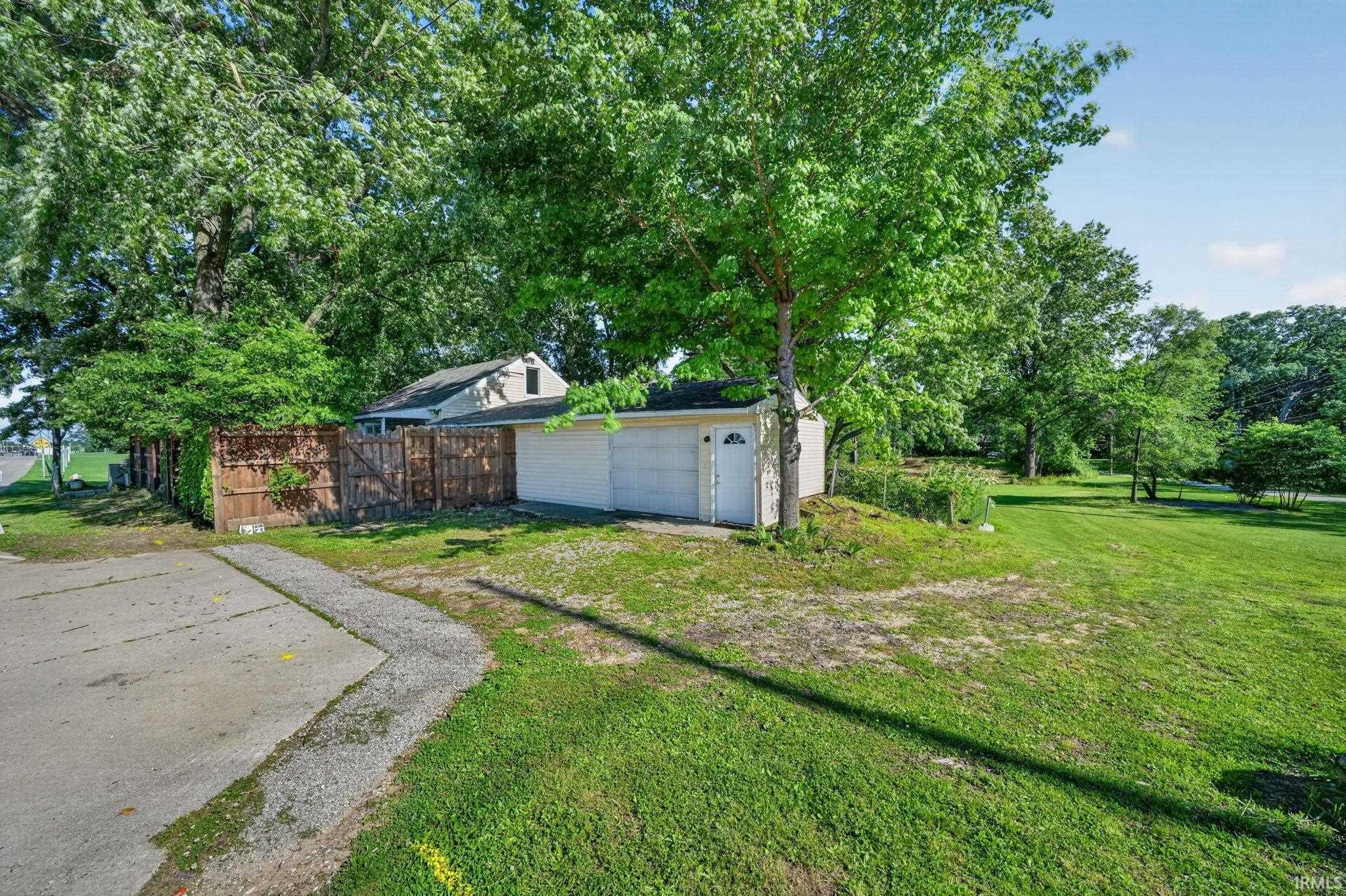16974 Douglas Road Property Photo 1