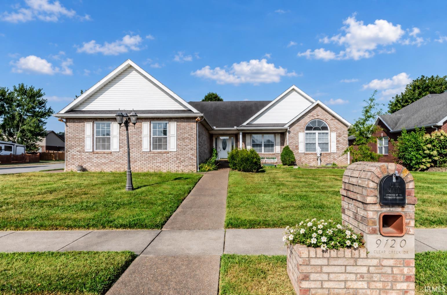 9120 Clear Creek Drive Property Photo 1