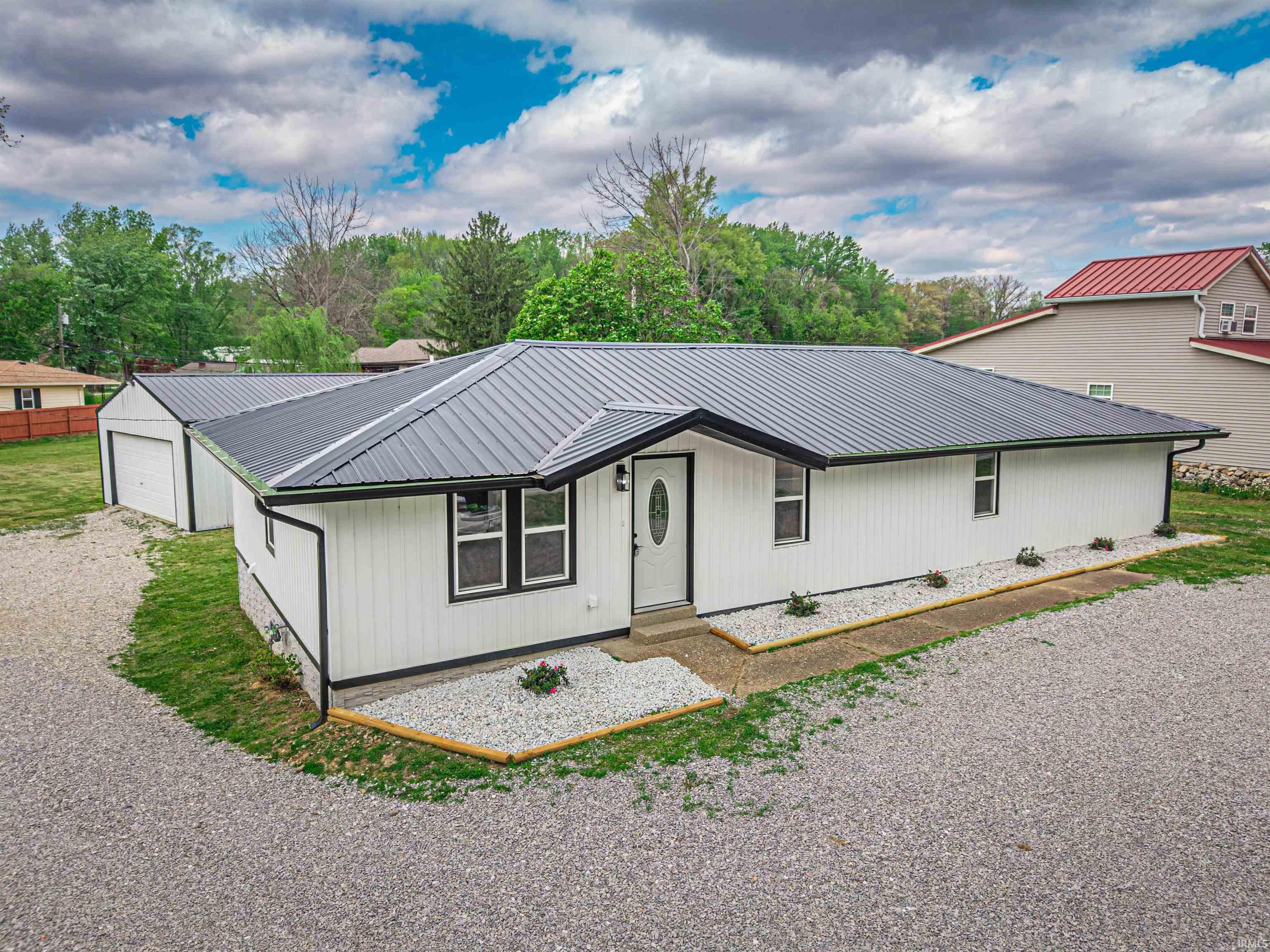 5233 State Route 261 Highway Property Photo 1