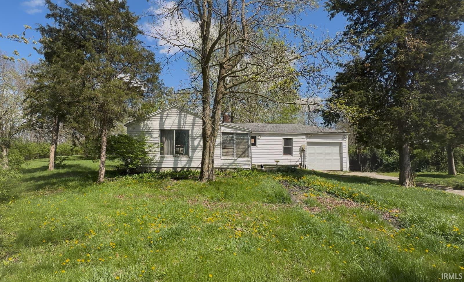 6806 N West County Line Road Property Photo 1