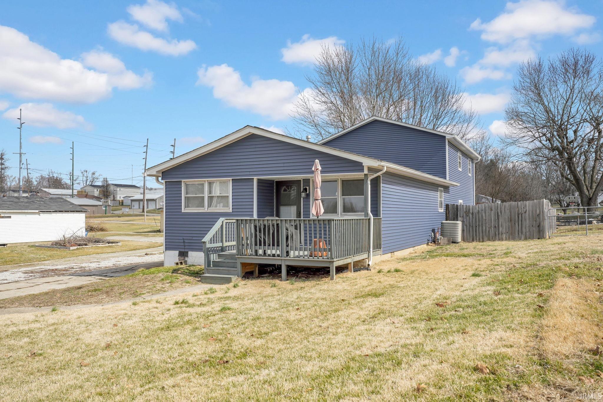 2920 V Street Property Photo 1