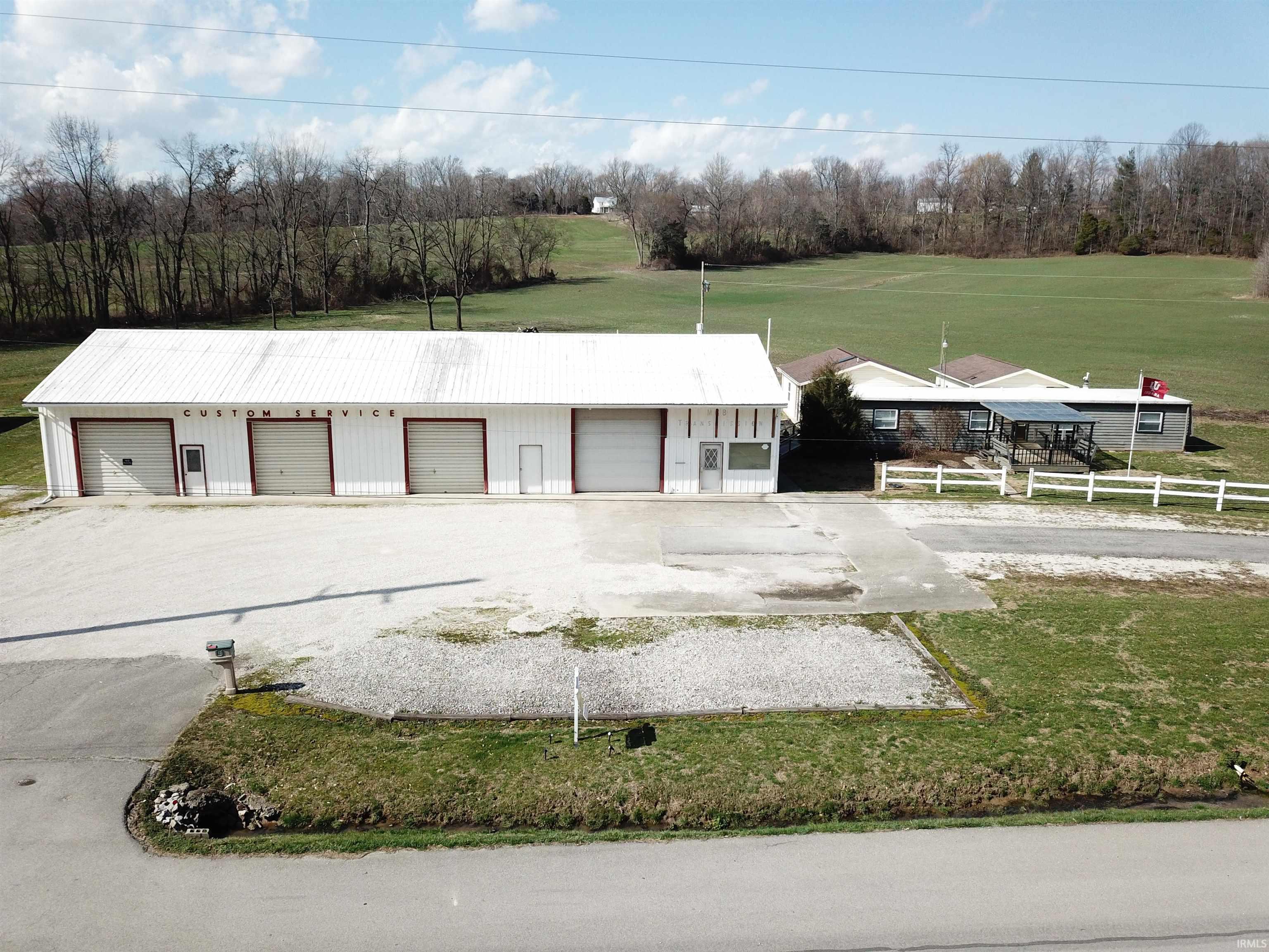 5891 N Us 231 Property Photo 1