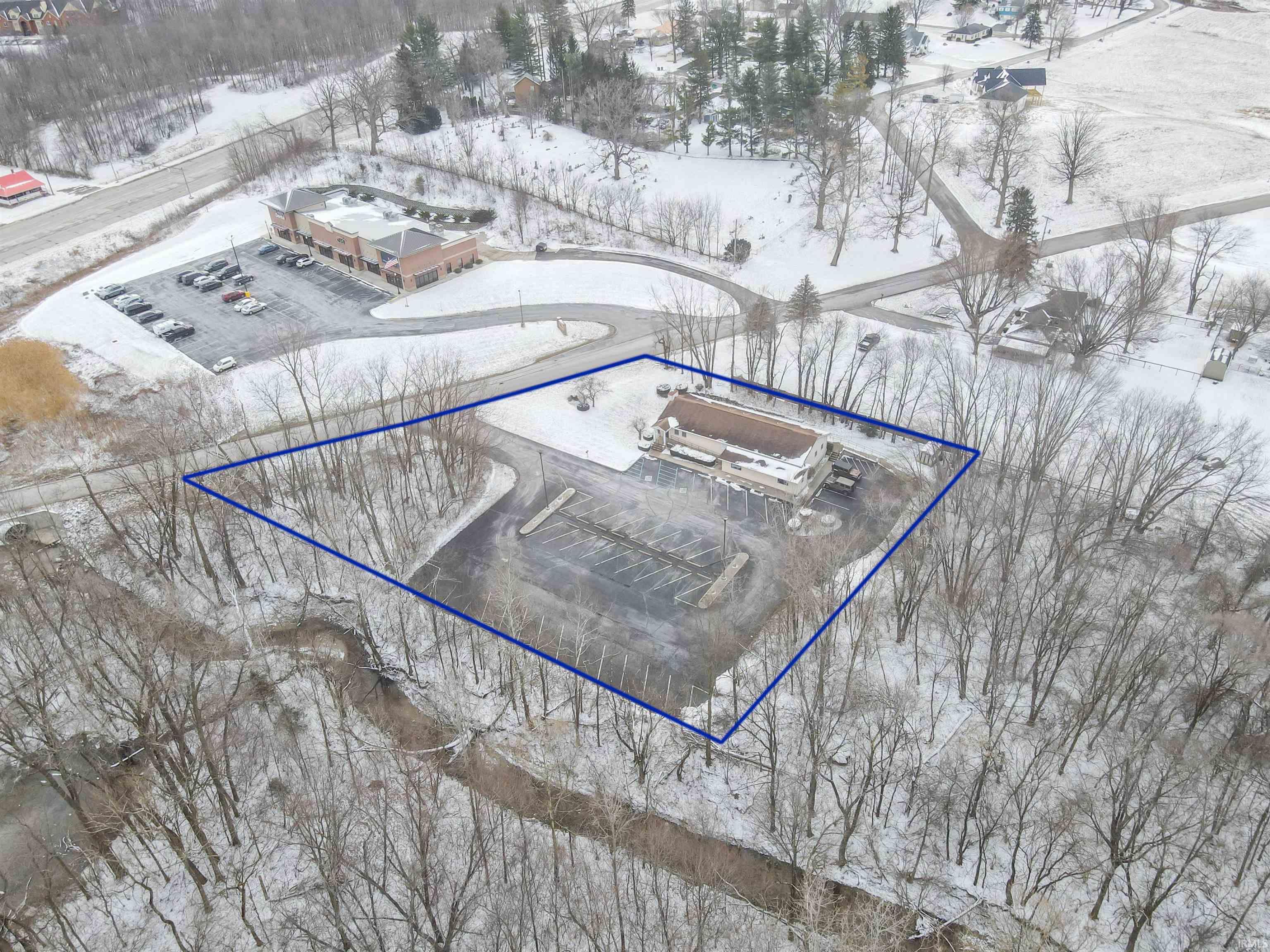 1685 S Spiceland Pike Property Photo 1