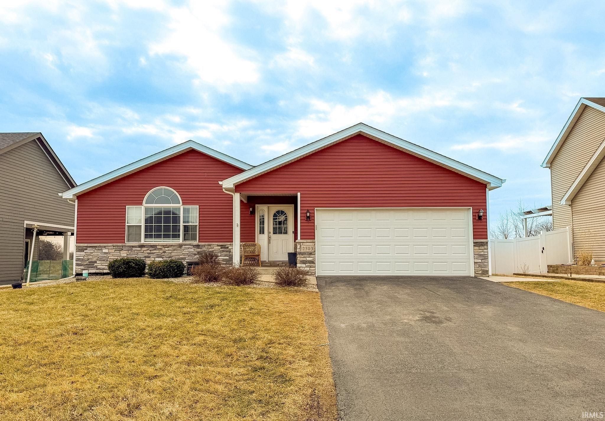 2303 Spring Run Lane Property Photo 1