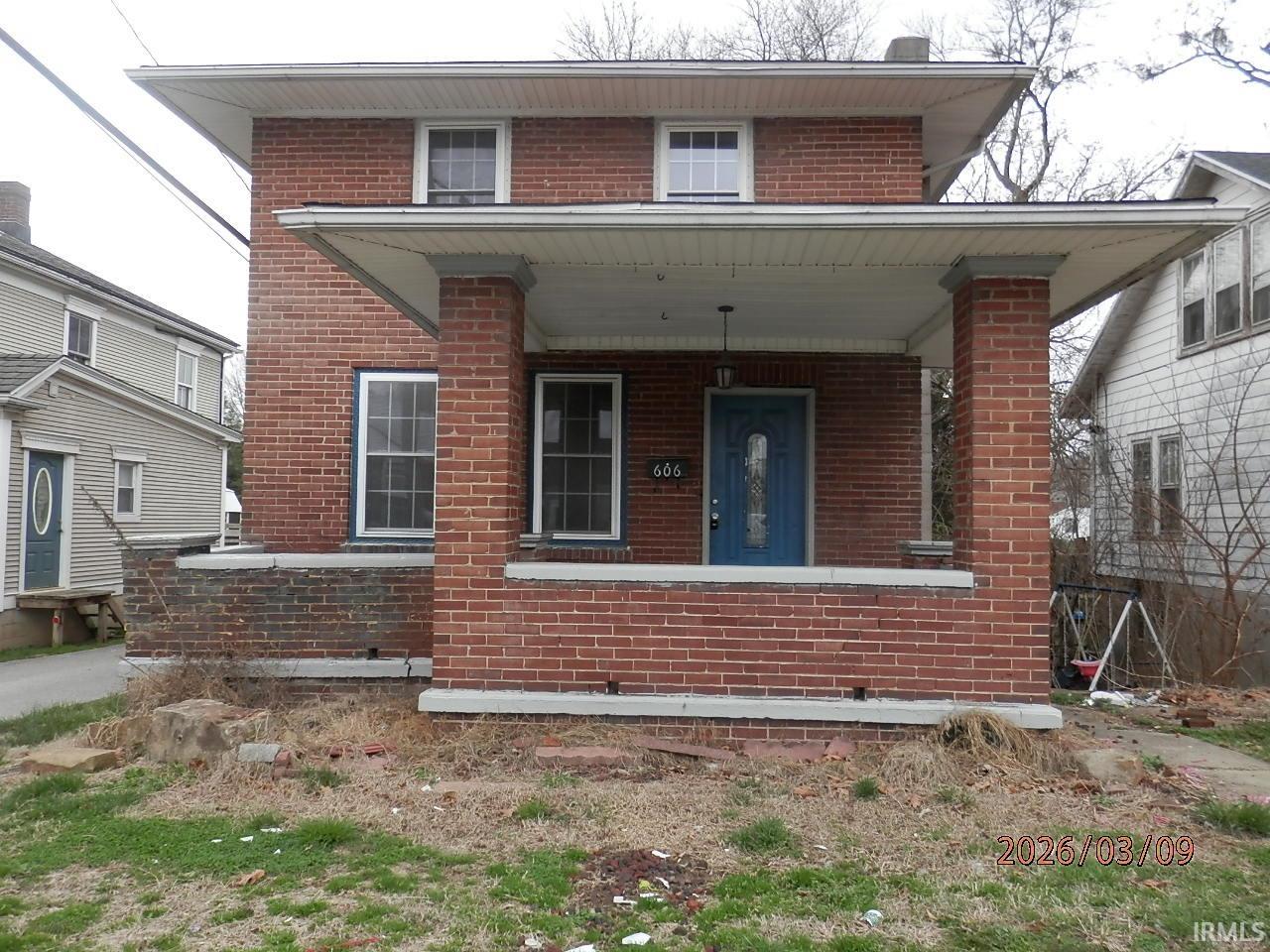 606 Adams Street Property Photo 1