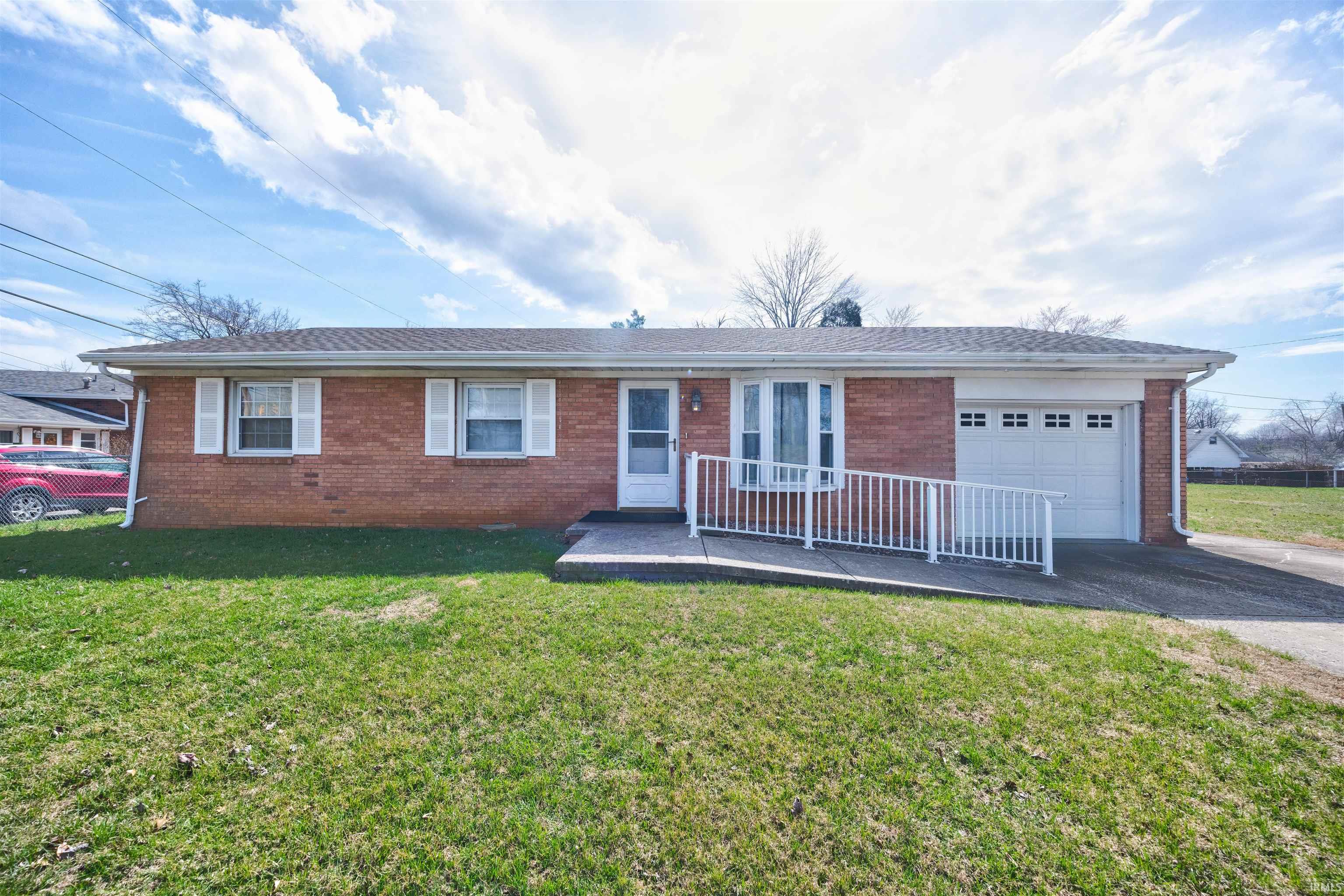 1323 Maxville Road Property Photo 1