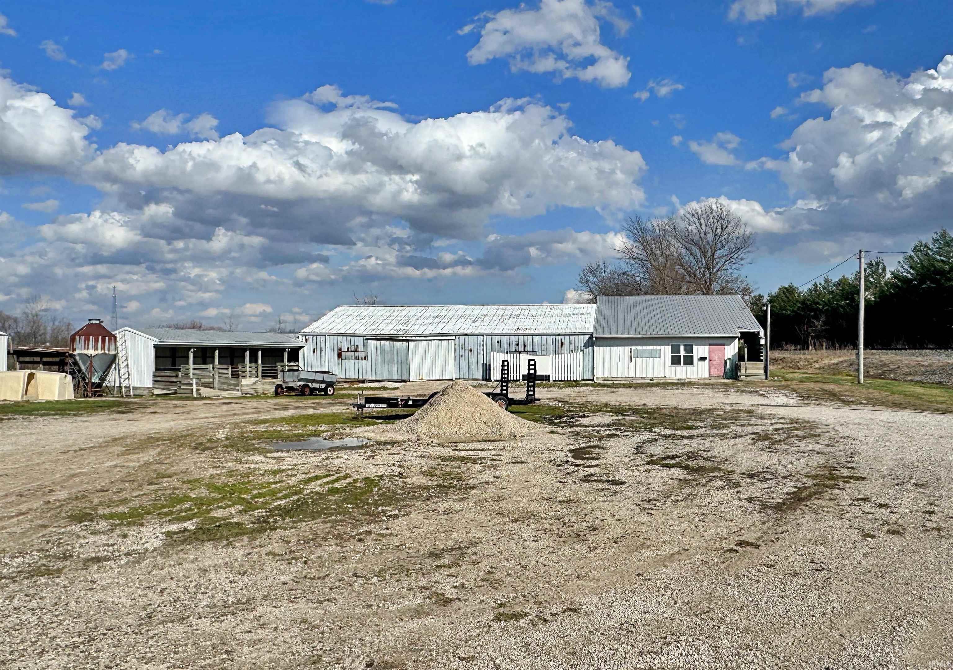 520 N 450 E Property Photo 1