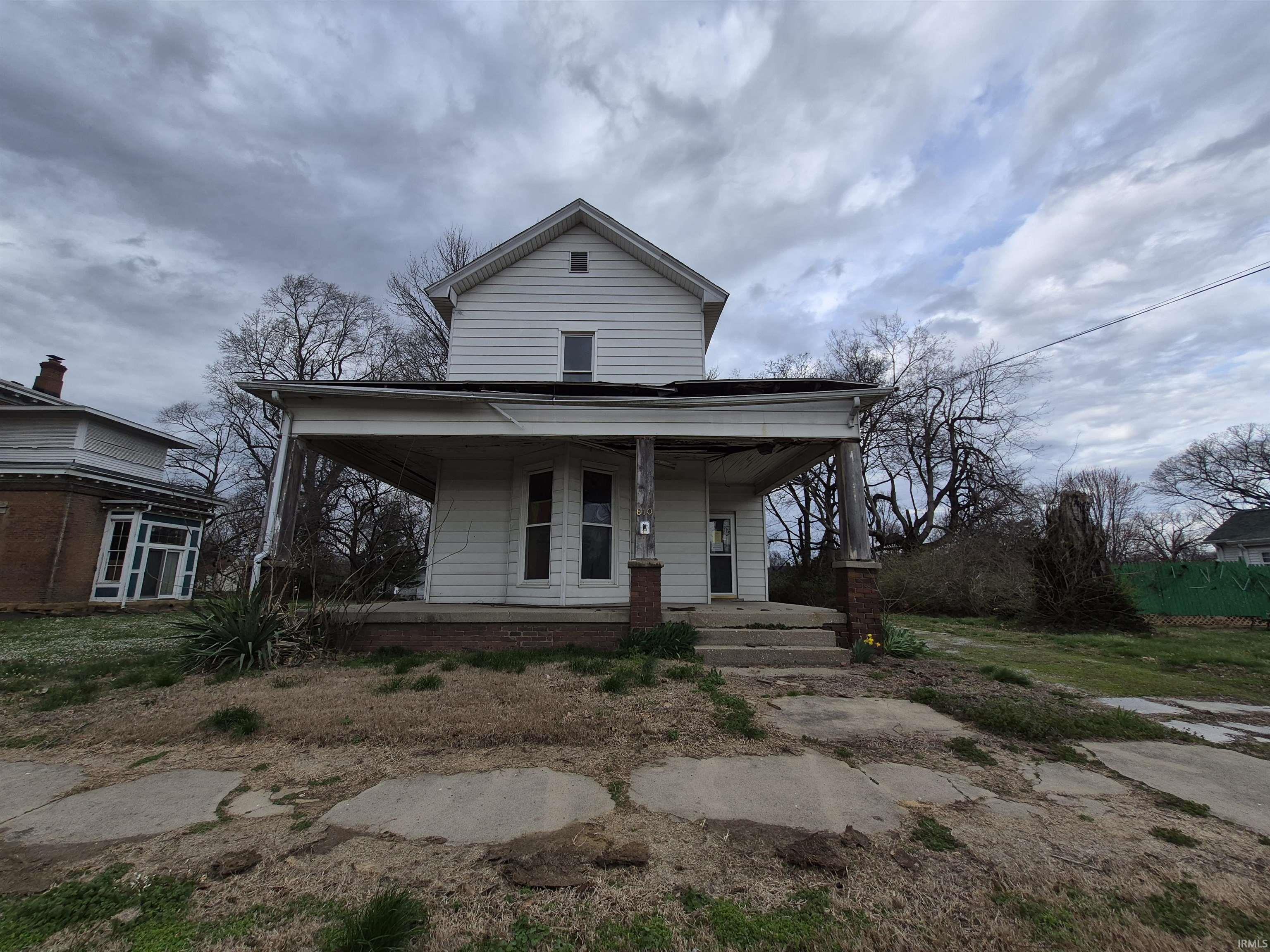 610 W State Street Property Photo 1