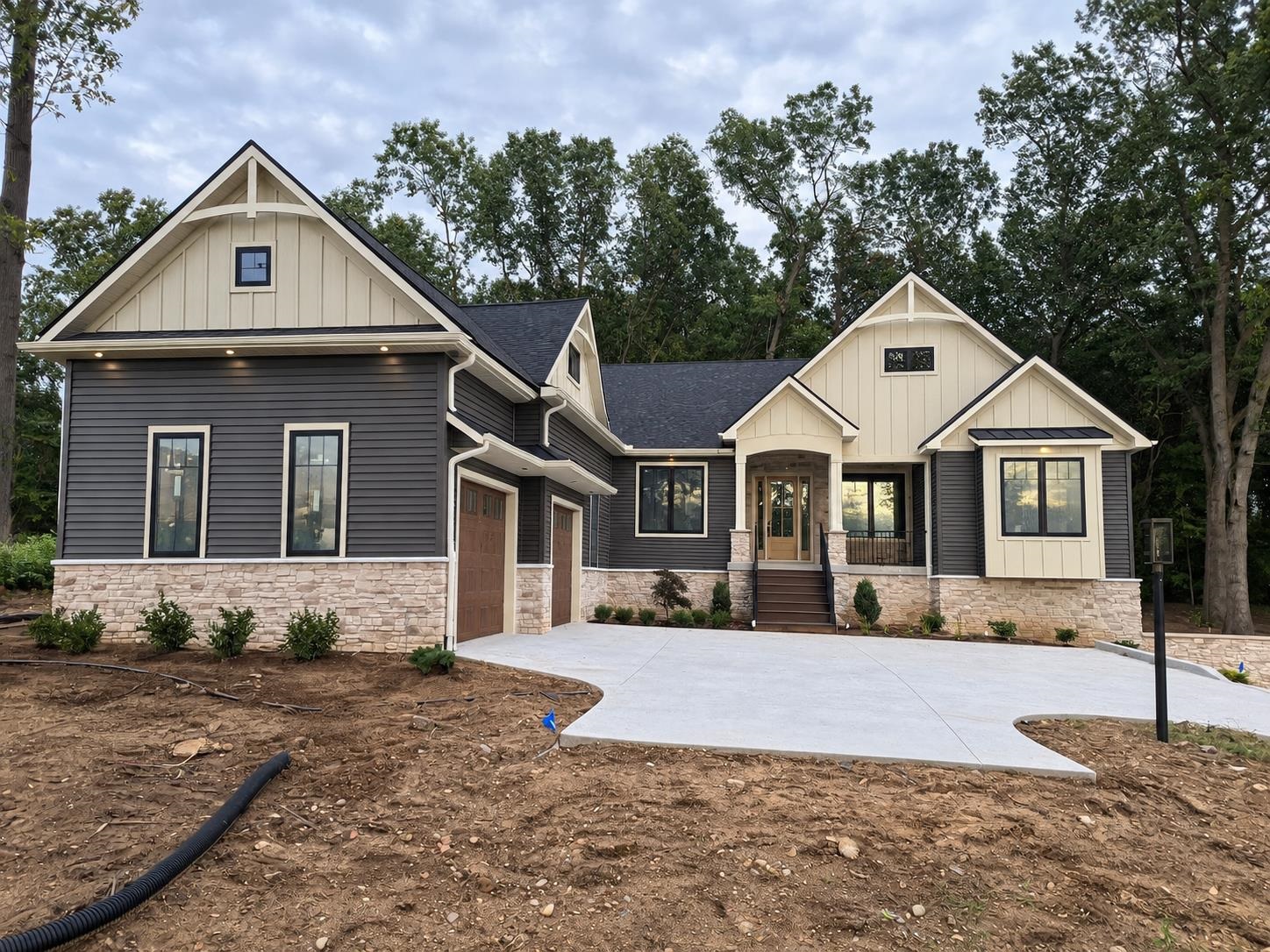53300 Summer Breeze Drive Property Photo 1