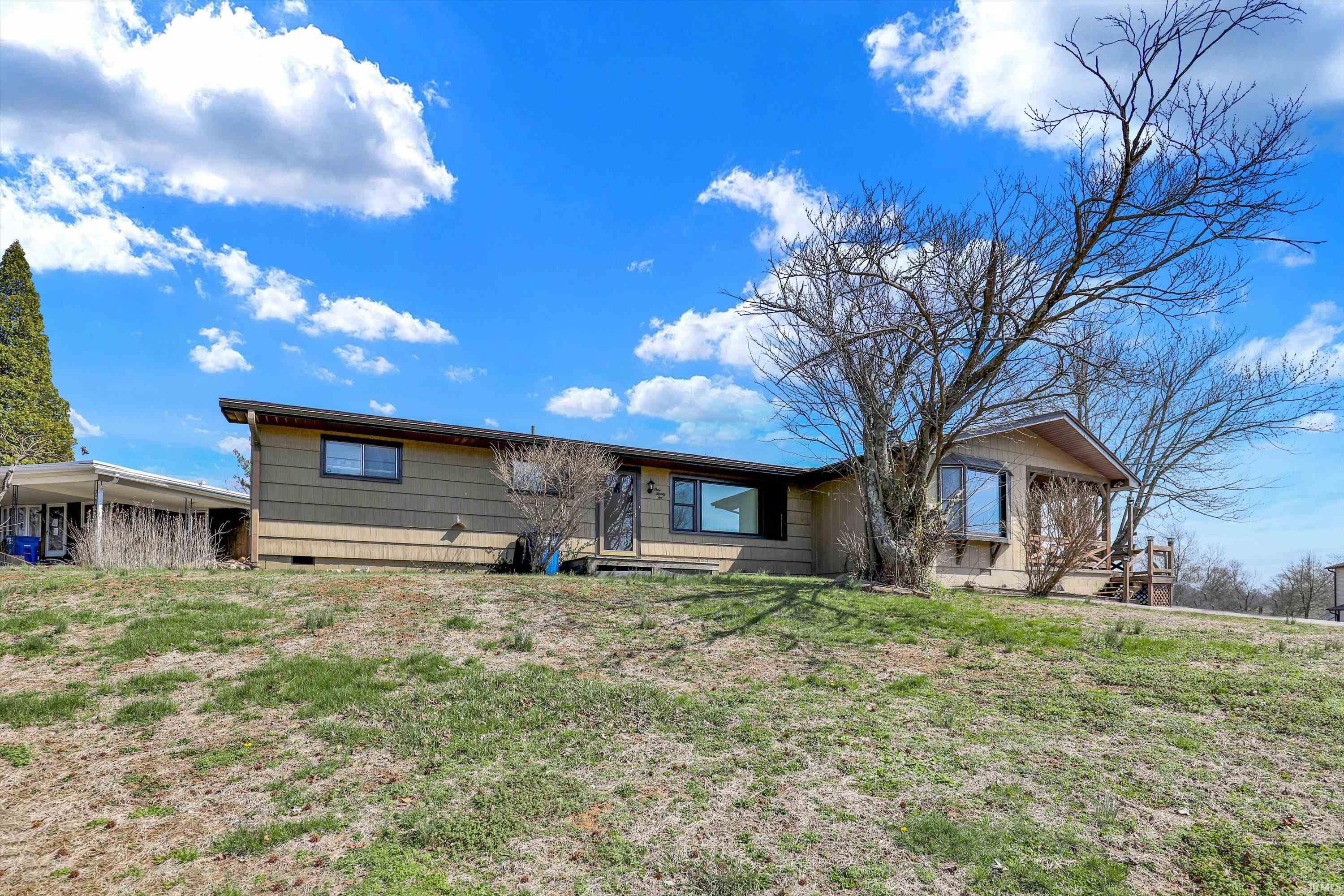 122 Edgewood Drive Property Photo 1