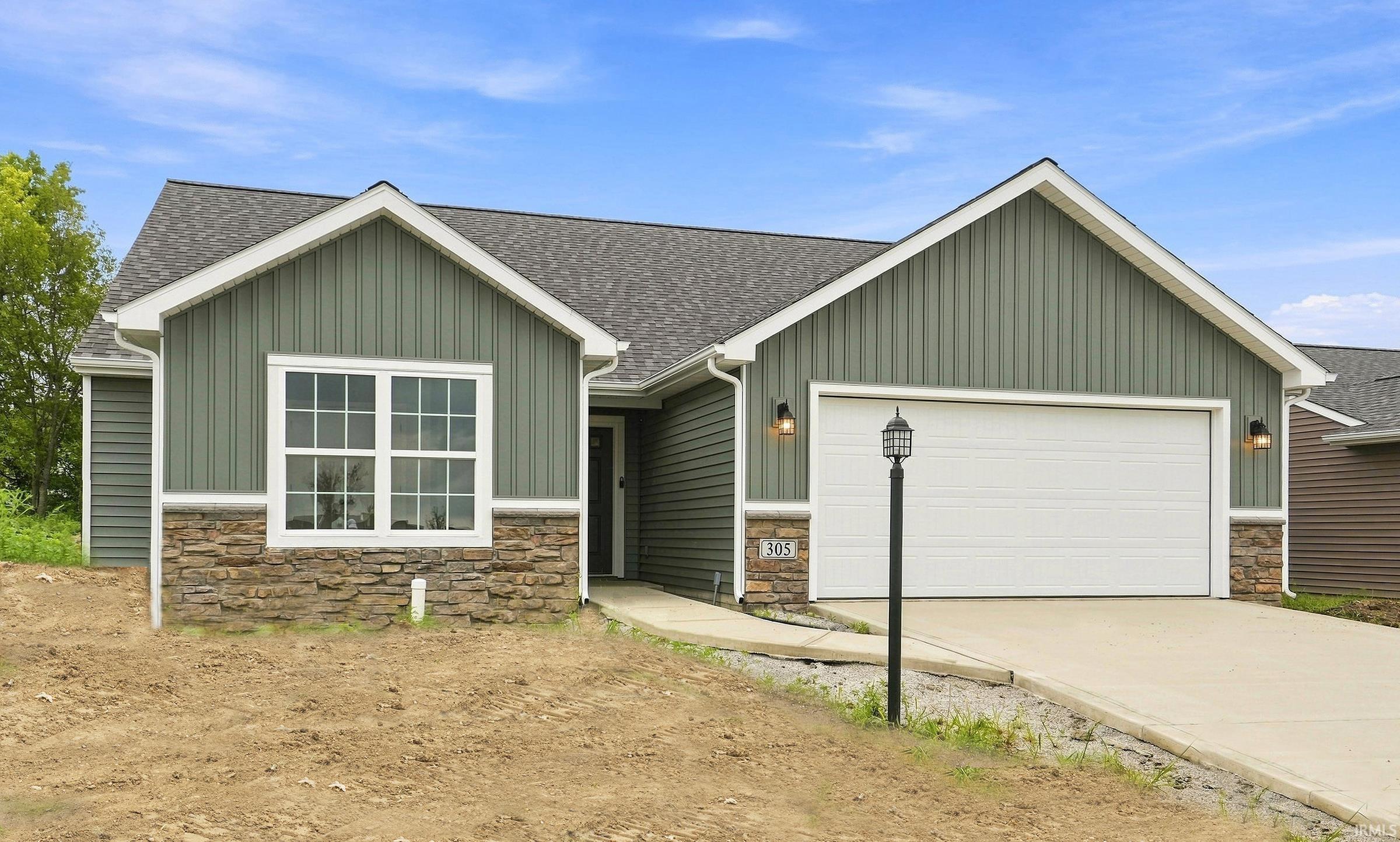 305 Forecast Cove Property Photo 1