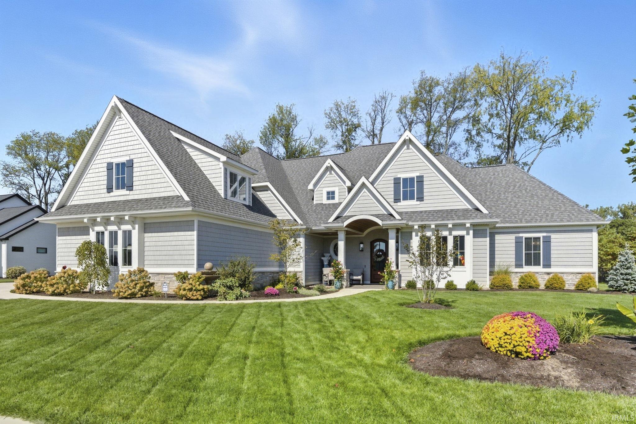 976 Cascata Trail