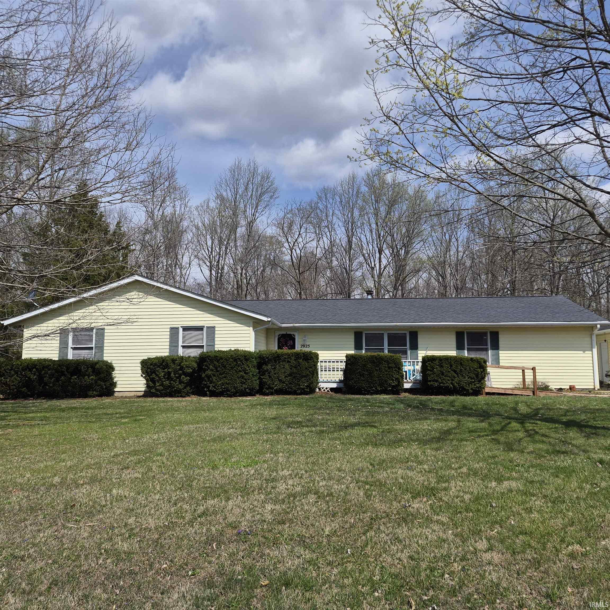 2925 E Carowinds Court Property Photo 1