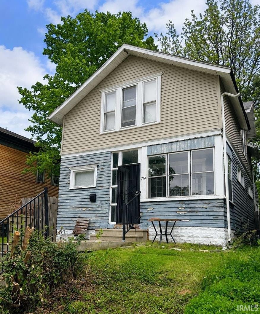 744 Portage Avenue Property Photo 1