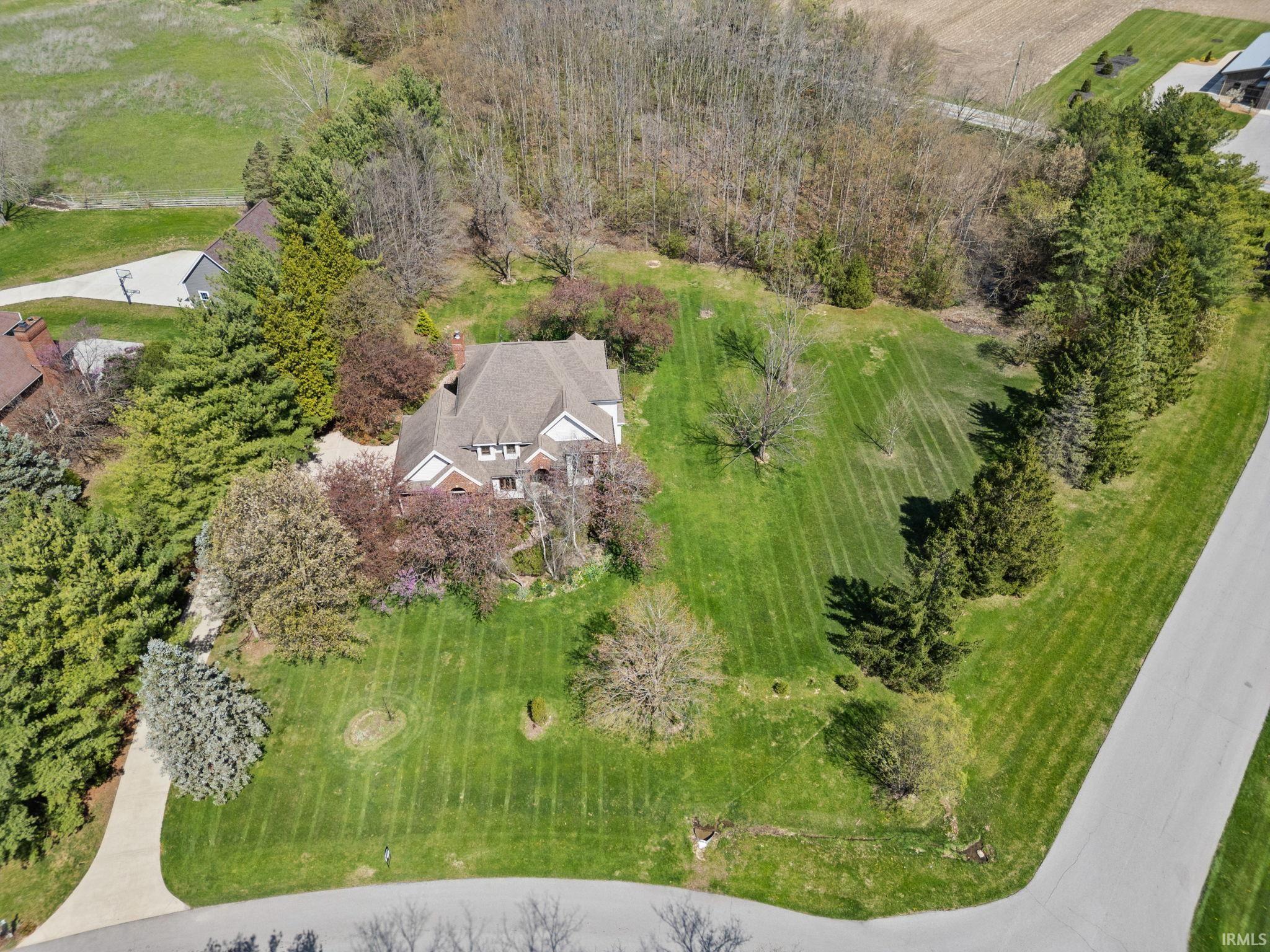 1265 Kingswood N Road Property Photo 1