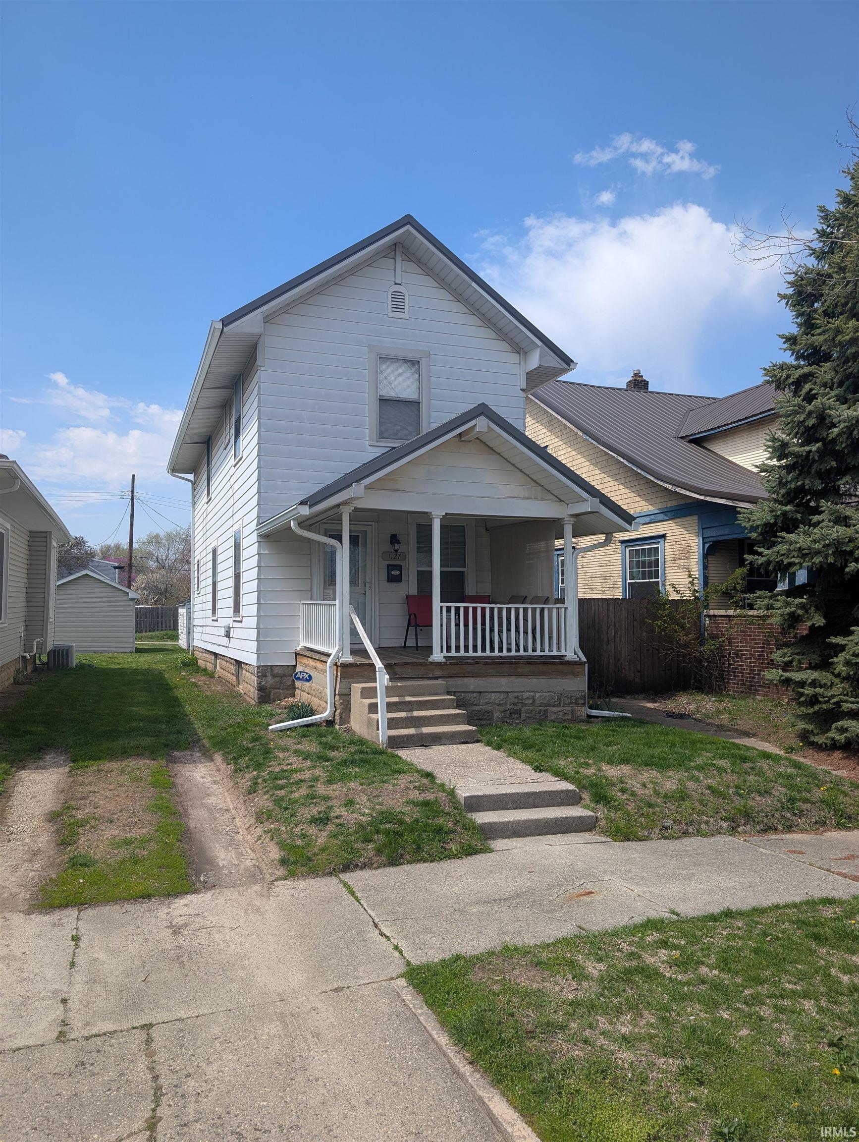 1127 S Buckeye Street Property Photo 1