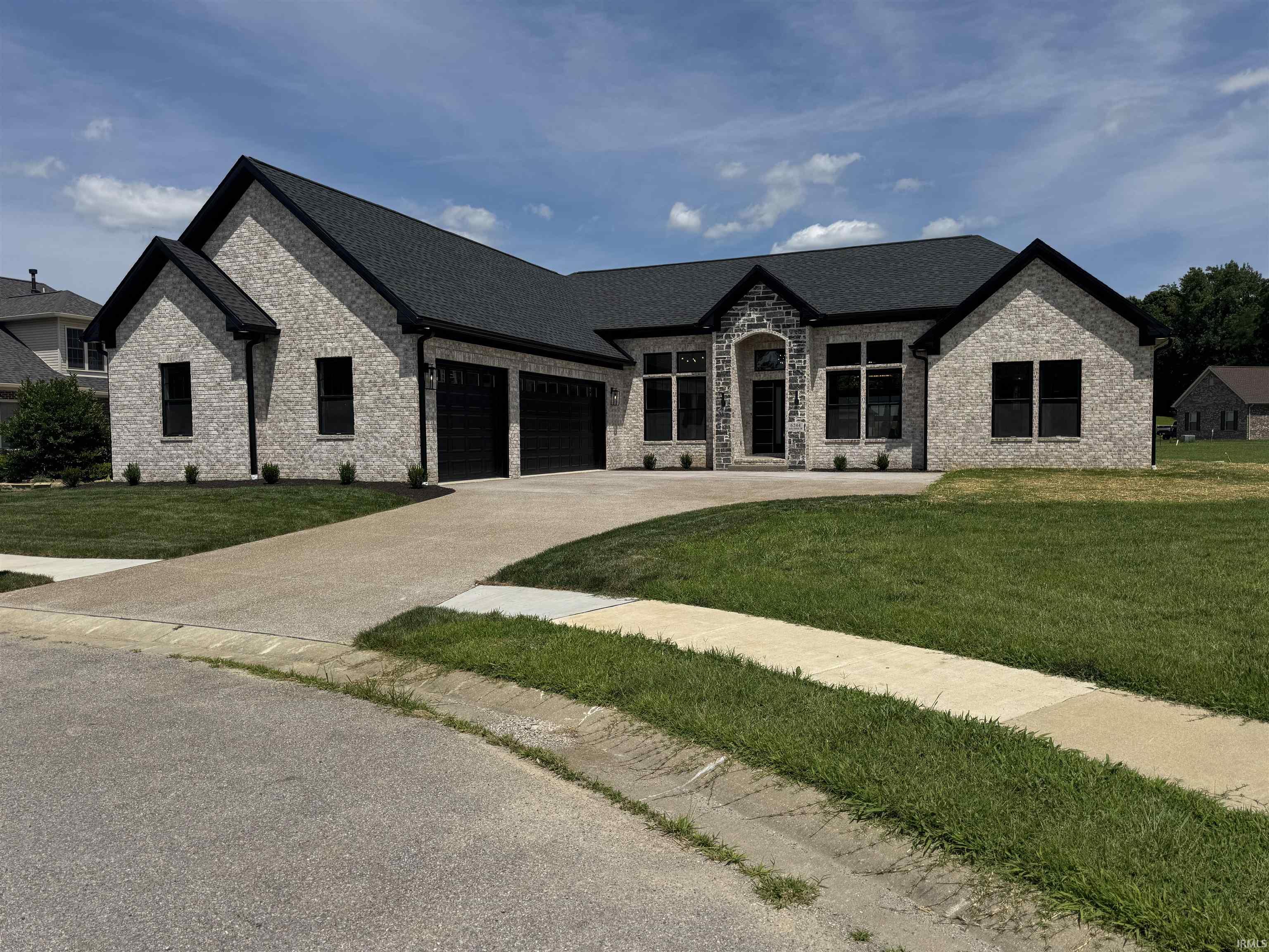 6244 SABLE RIDGE Drive