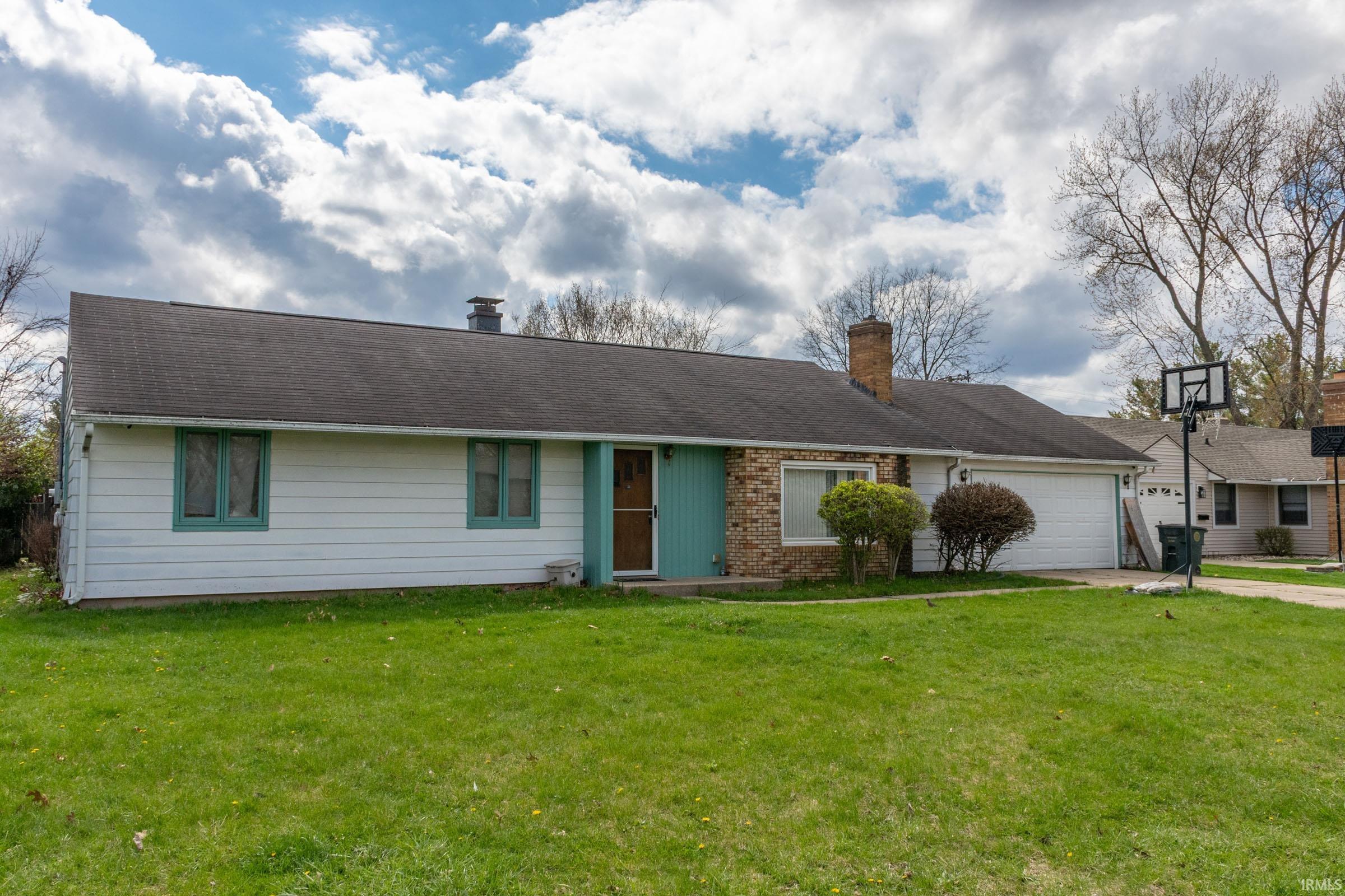 1662 Greenwood Drive Property Photo 1