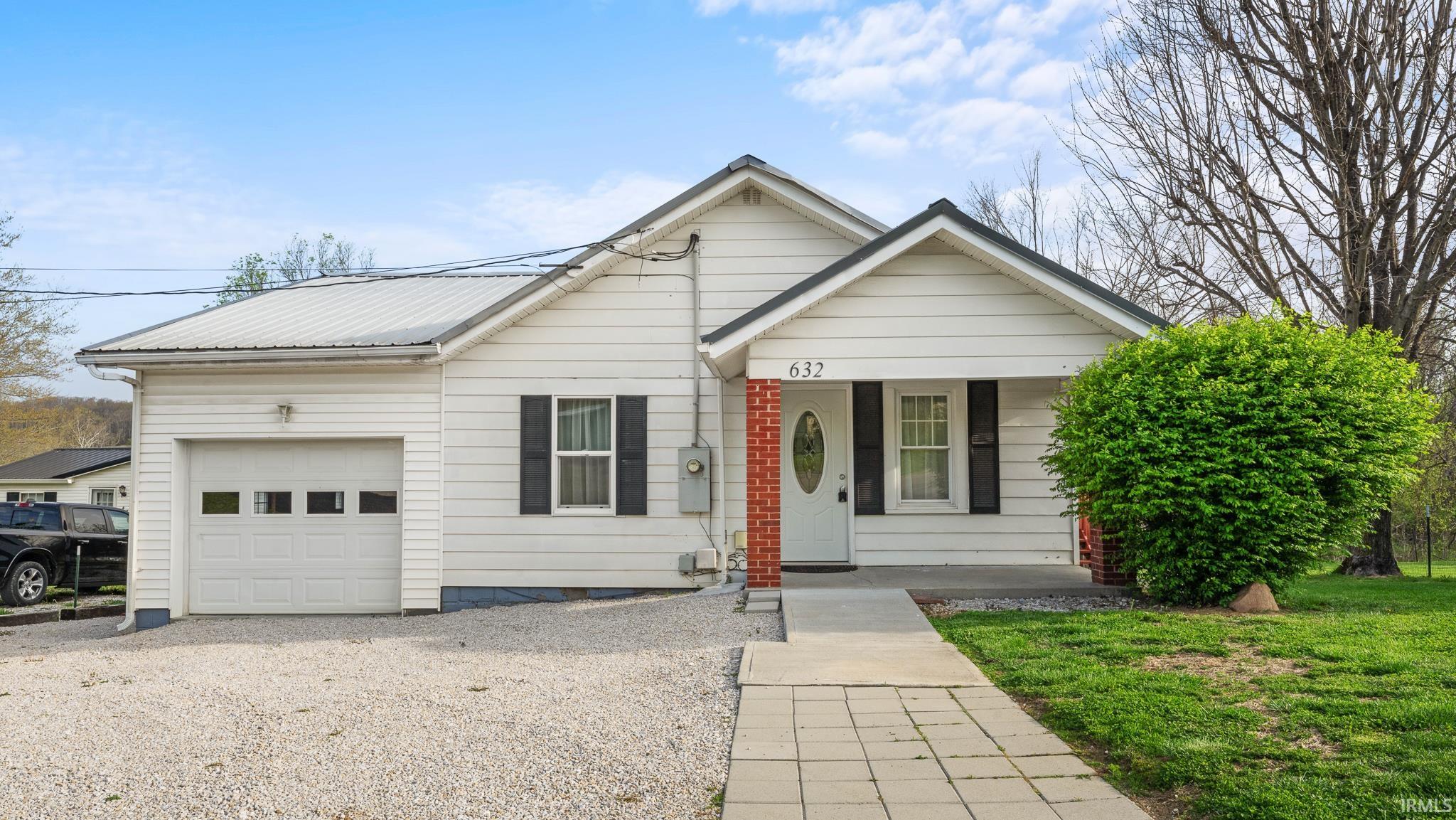632 Sandy Hook Road Property Photo 1